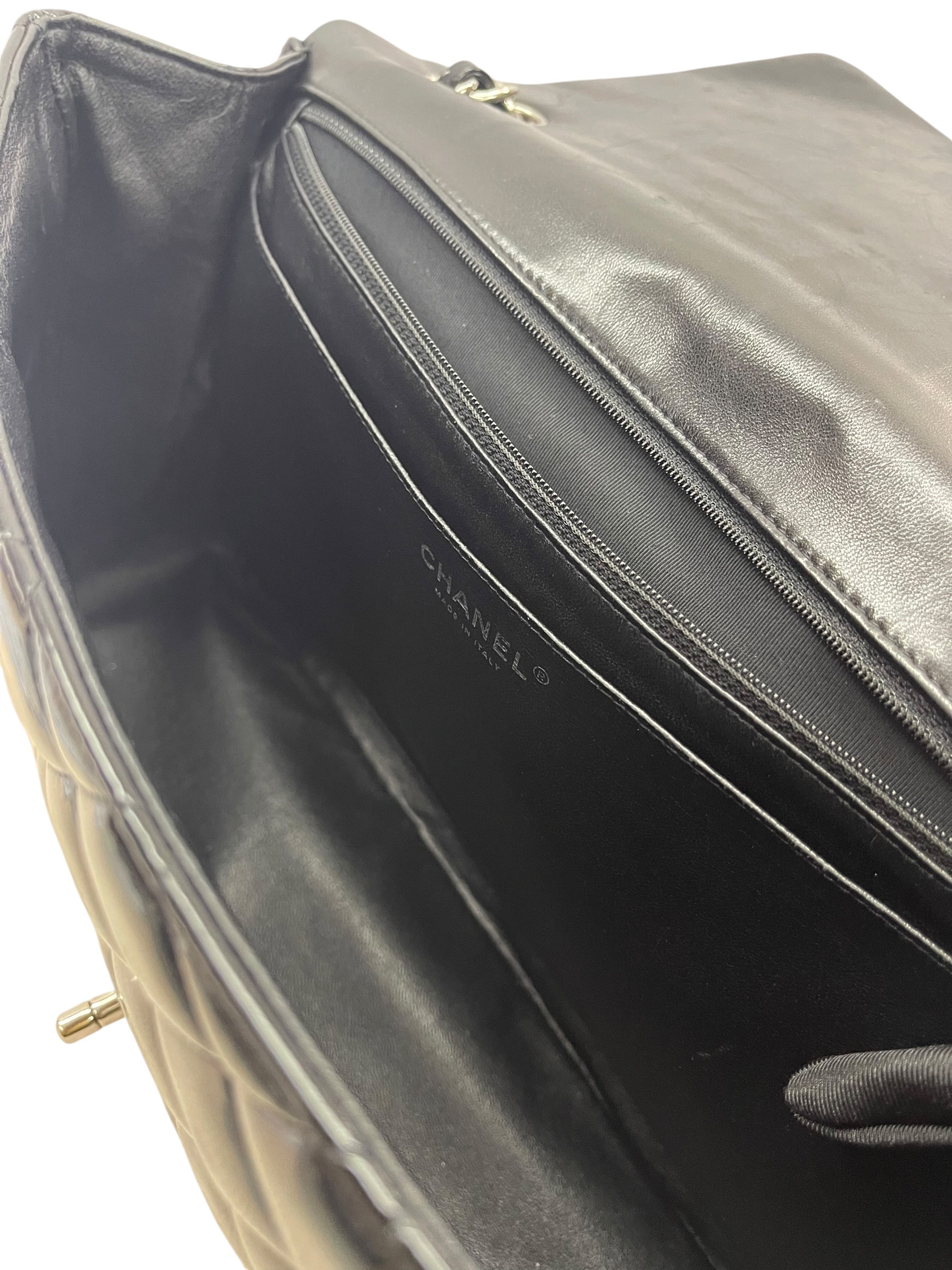 Pre-owned Chanel Maxi Classic Flap Bag / Product Code: 081301