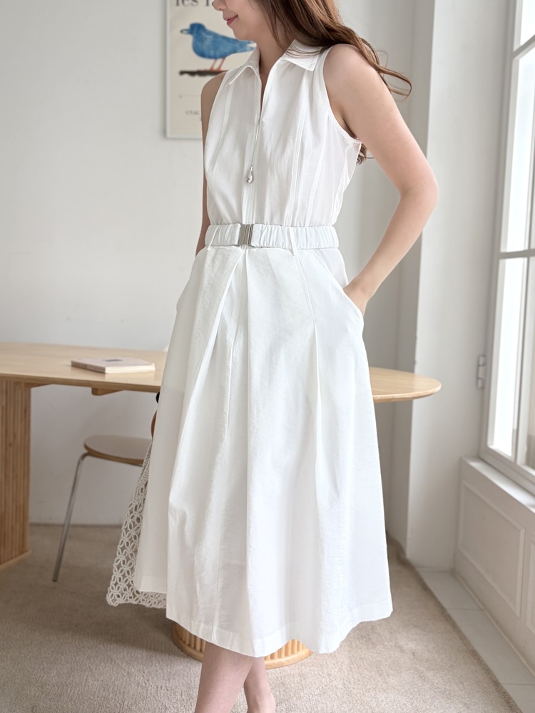 Jardin Belted Zip-Front Dress