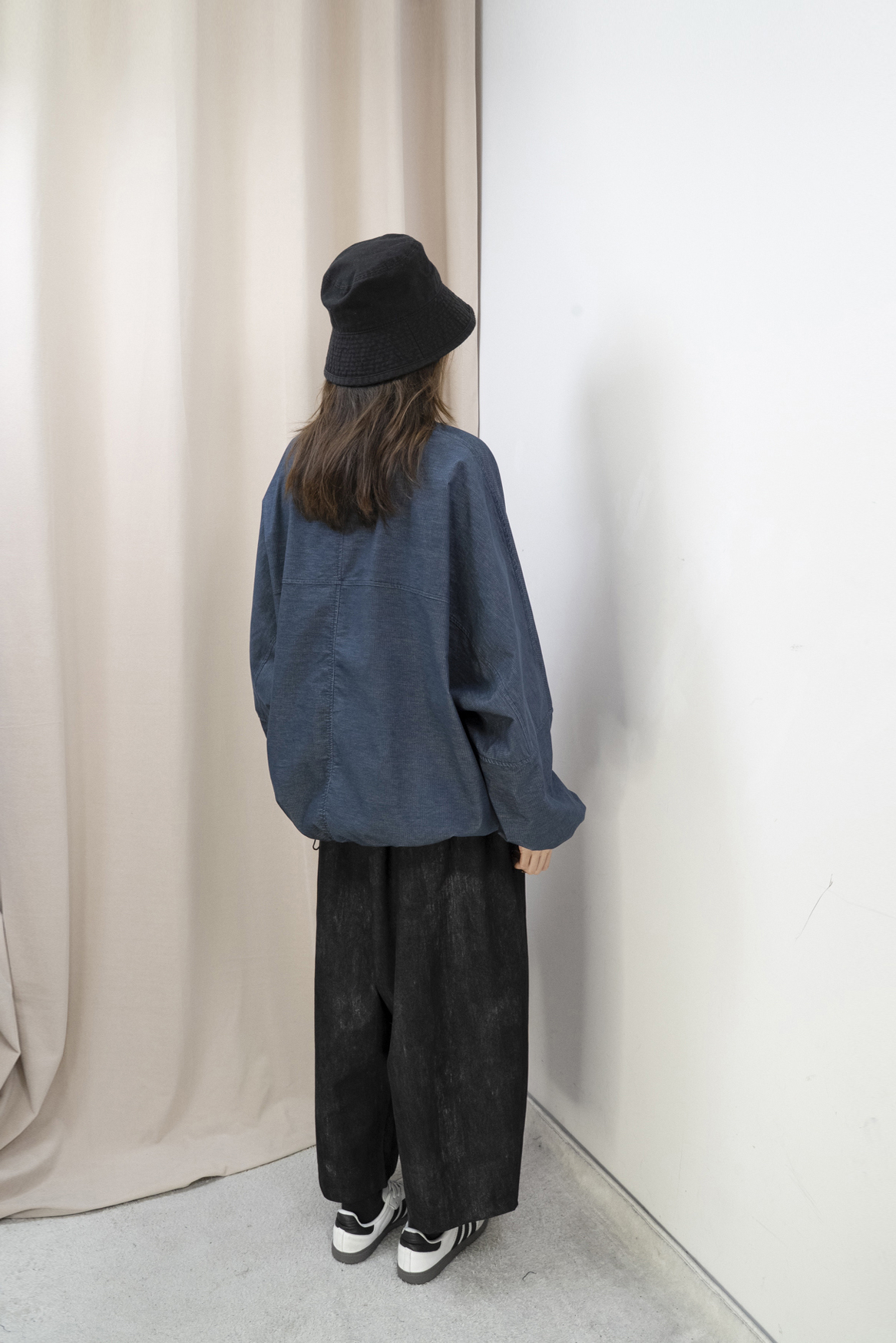 牛仔布感蝙蝠袖造型上衣