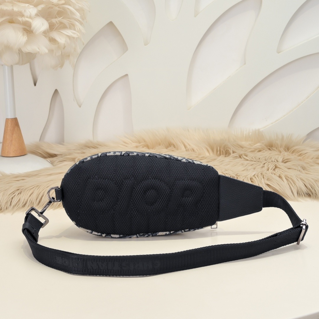 【原單】DIOR Scarab Oblique 經典緹花胸包/腰包 連禮盒