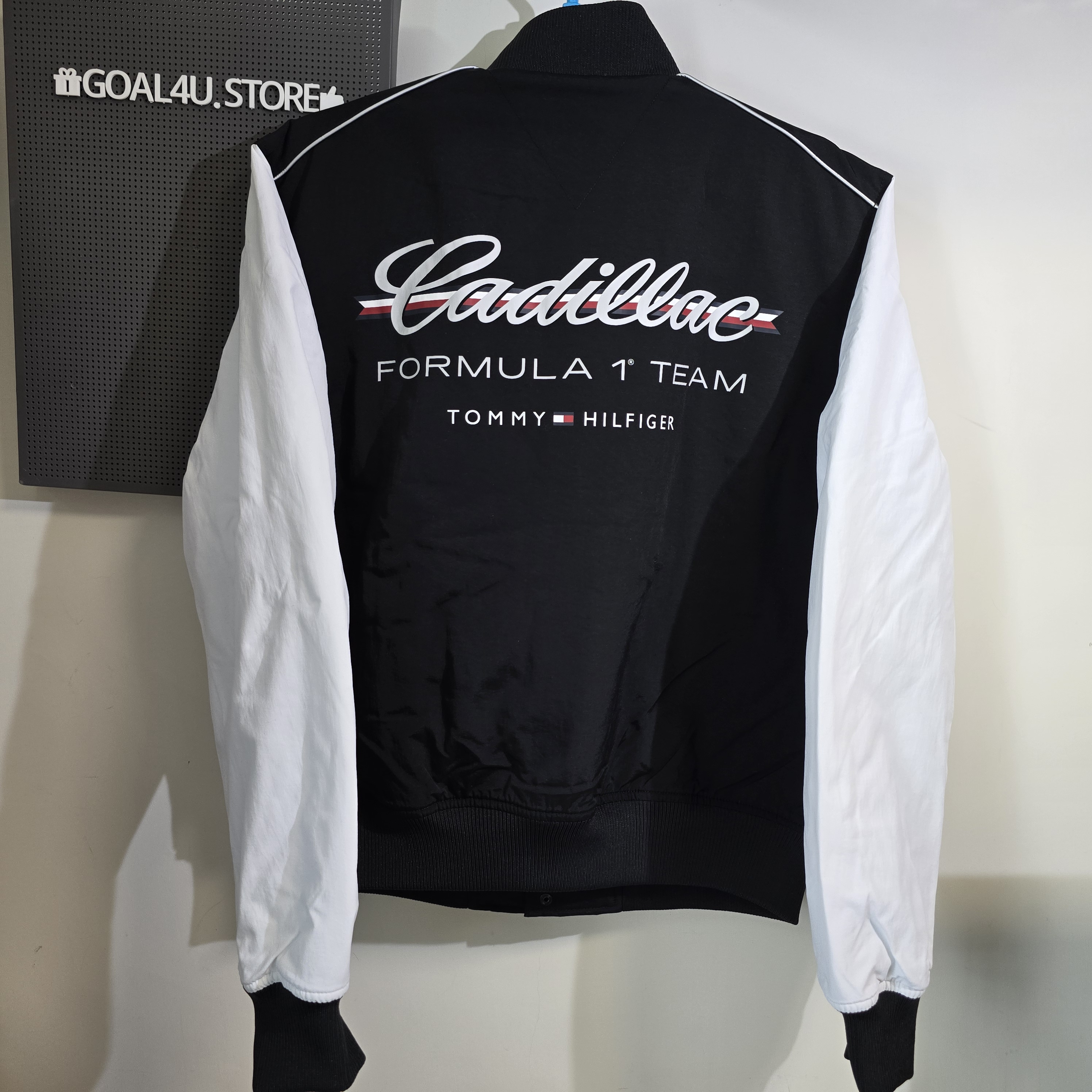 TH x Cadillac F1 Team 凱迪拉克車隊 2026 Bomber Jacket  MN00083BDS