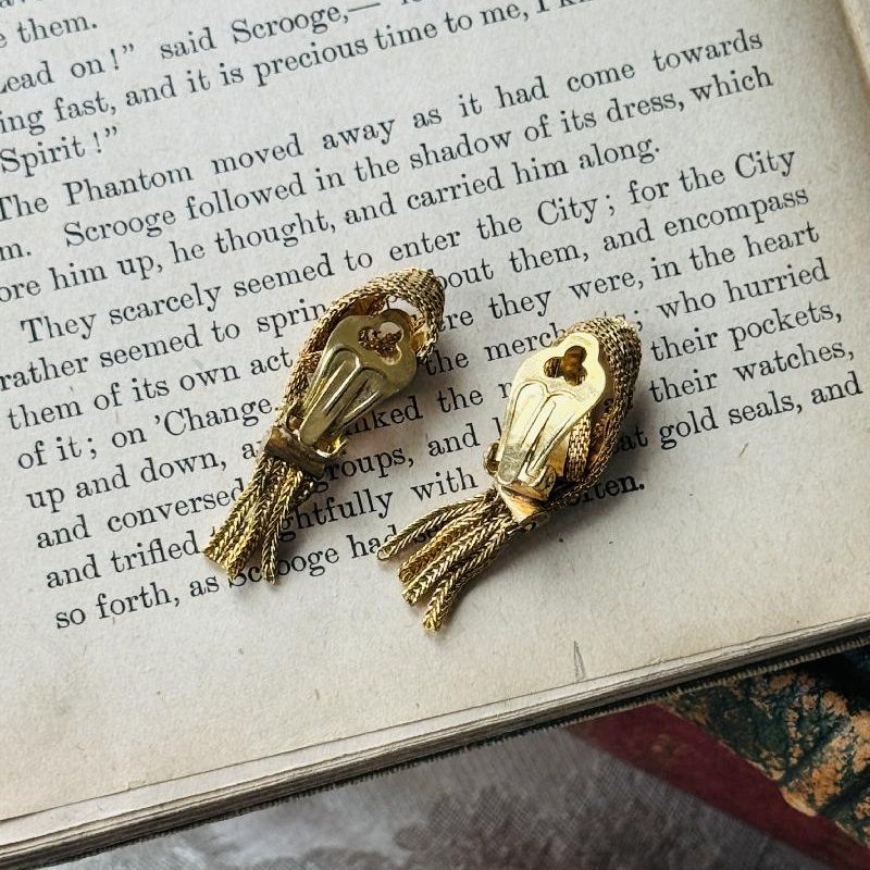 1950-70s Belt Shape Tassel Clip Earrings (MT2539)