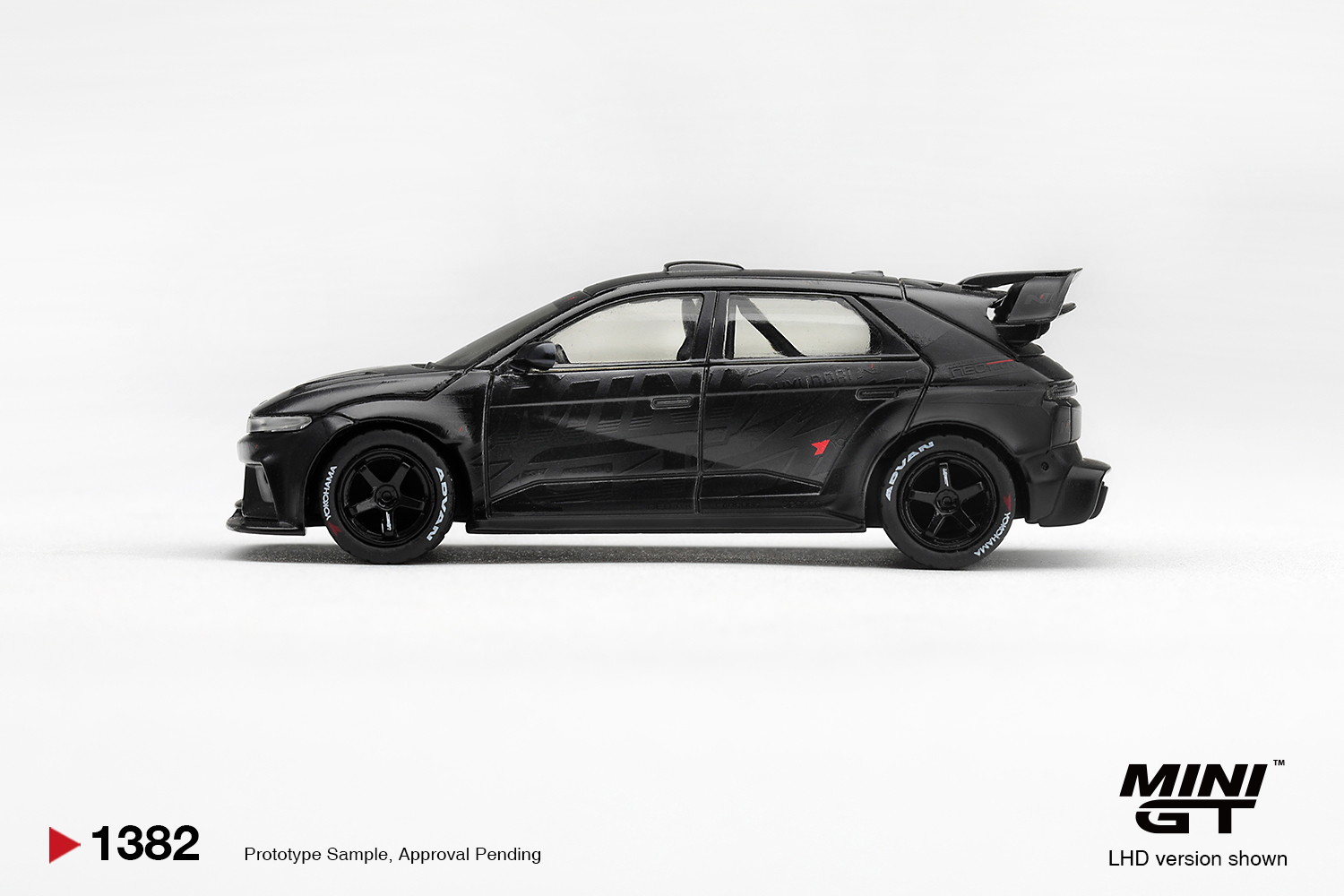 Pre Order - MINI GT ( MGT01382-L ) Hyundai Ioniq 5N RS-01T Stealth / MINIGT 預訂優惠價 Pre-Order Price: HK$89