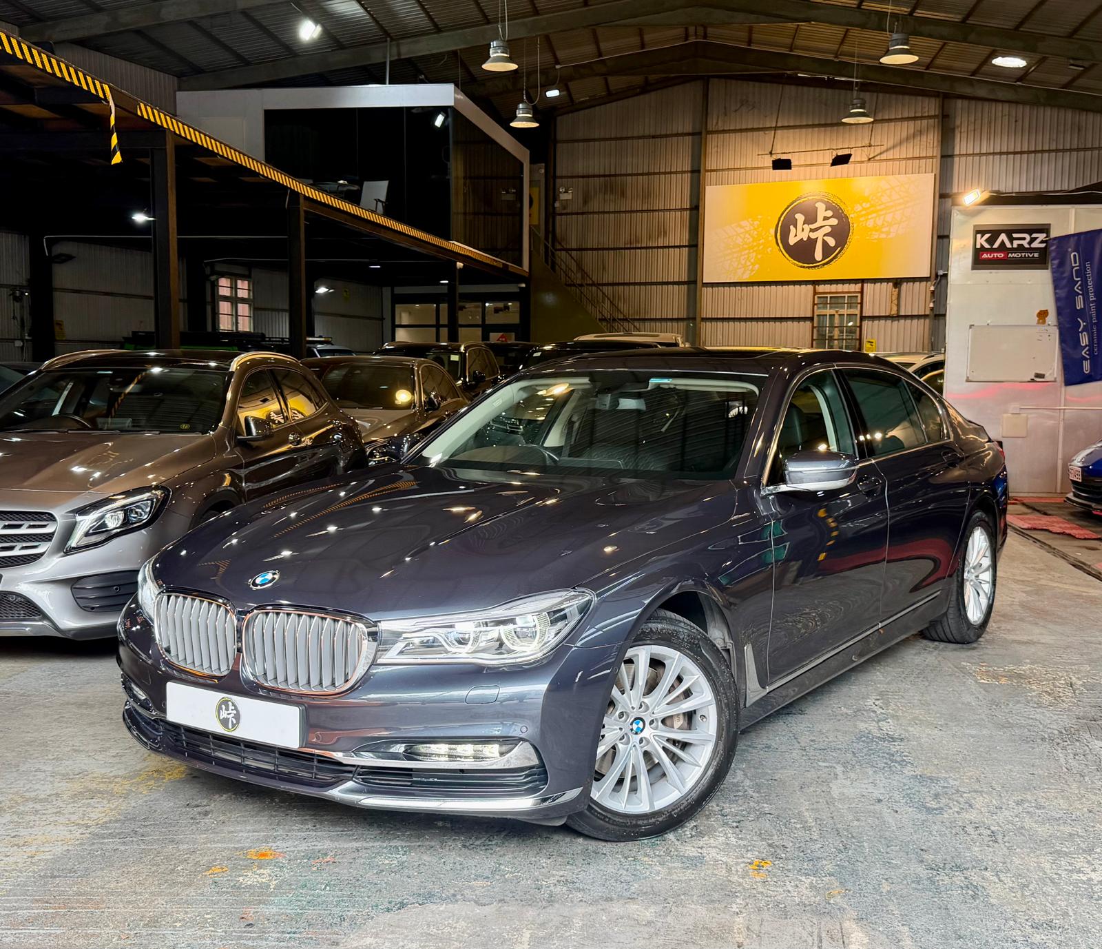 B.M.W. 740LIA Saloon (G12)2015