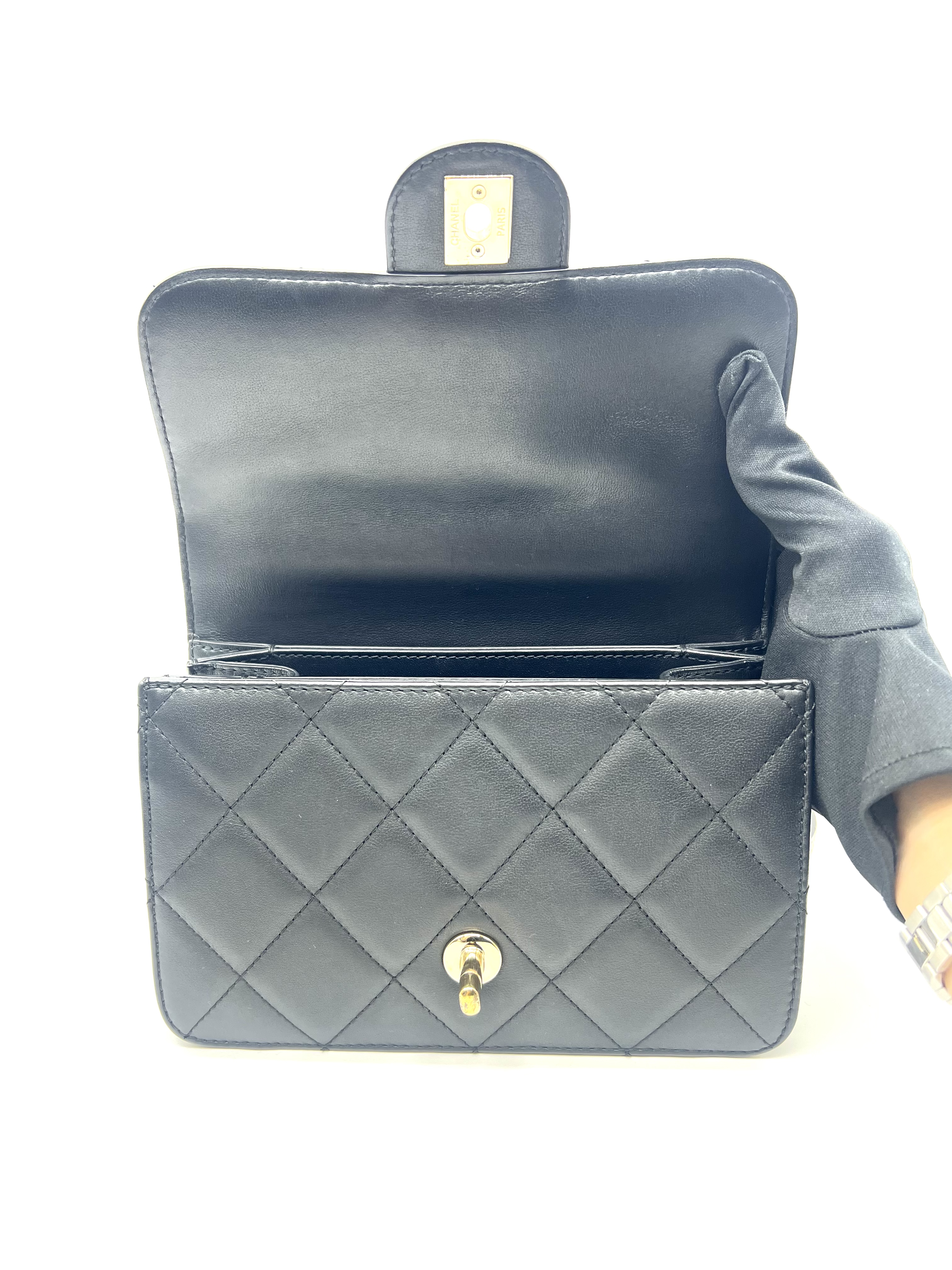 Pre-Owned CHANEL 2 Way Shoulder Bag / Product Code: 26041617