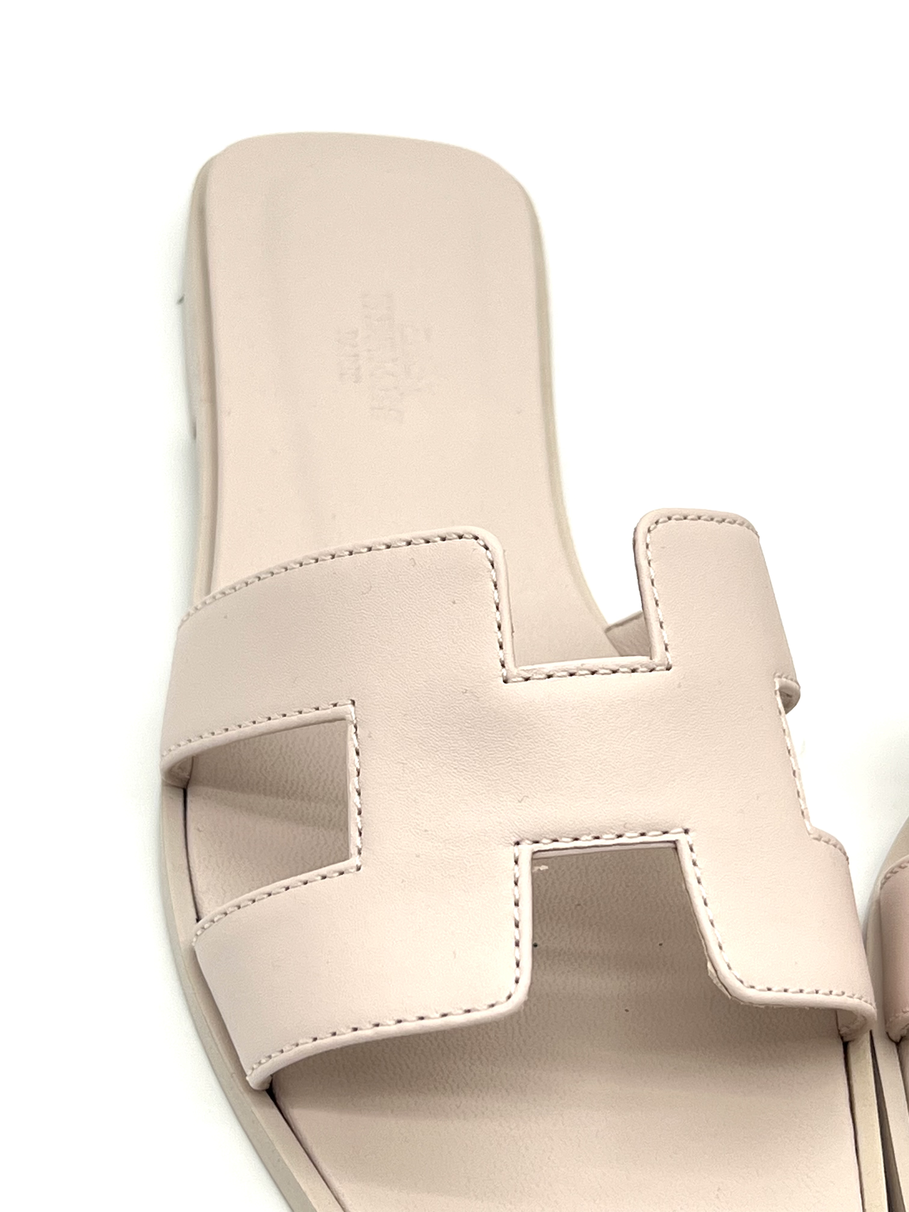 Pre-Owned HERMÉS Oran / Product Code: 26042207