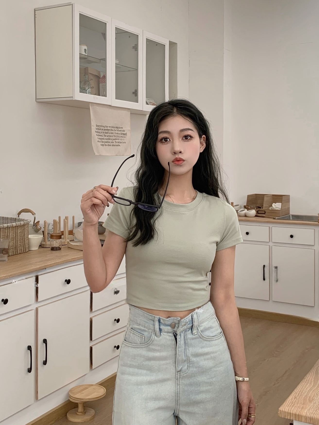 【跑量福利价】Jelly Buny Daily Plain Padded Crop Tee (Removable) 自带胸垫果冻纯色短款Tee(胸垫可拆卸) 【 8 Colours 】