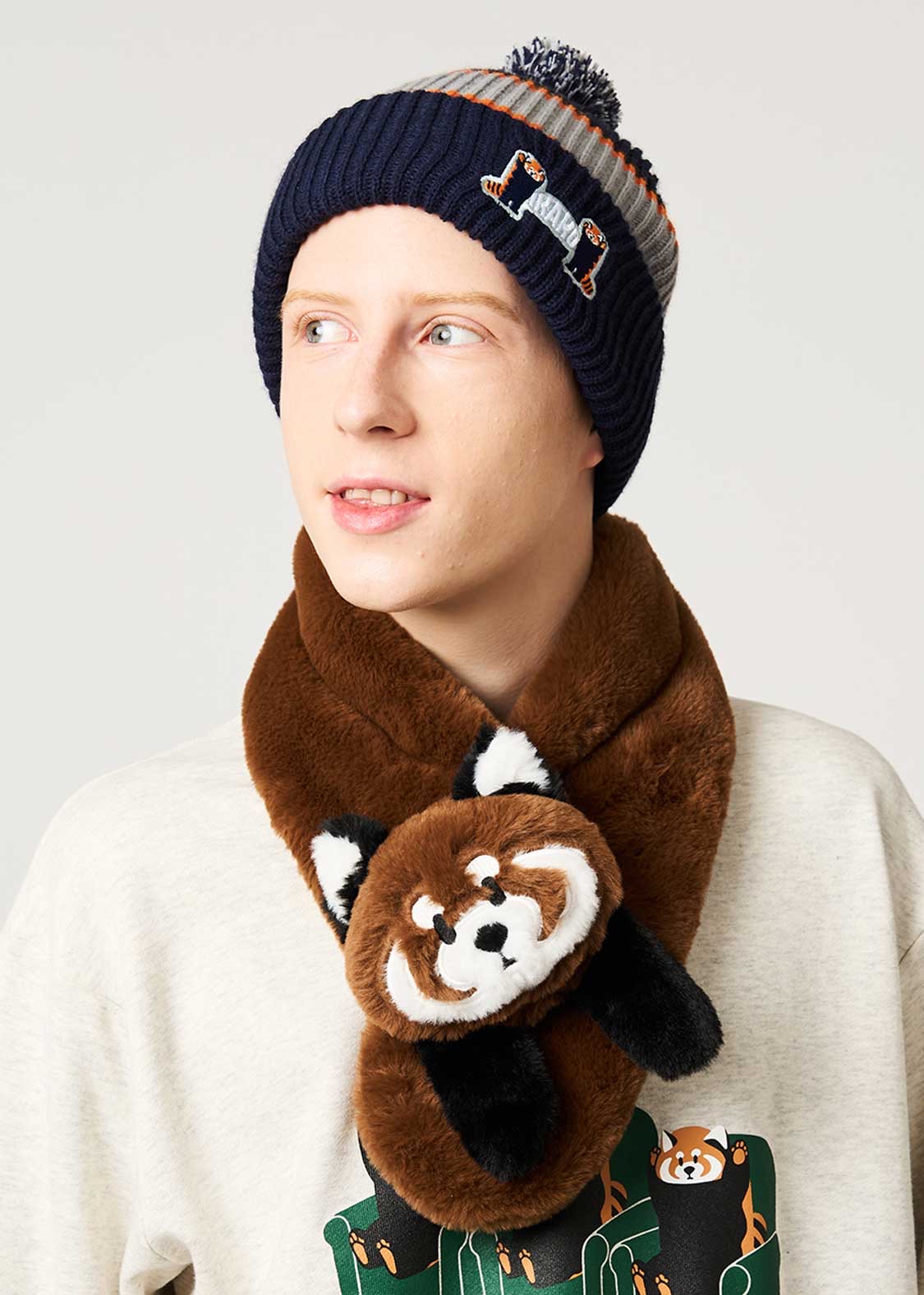 📦訂購 日本限定 graniph IKAKU Red Panda 小熊貓 毛絨圍巾 頸巾🧣