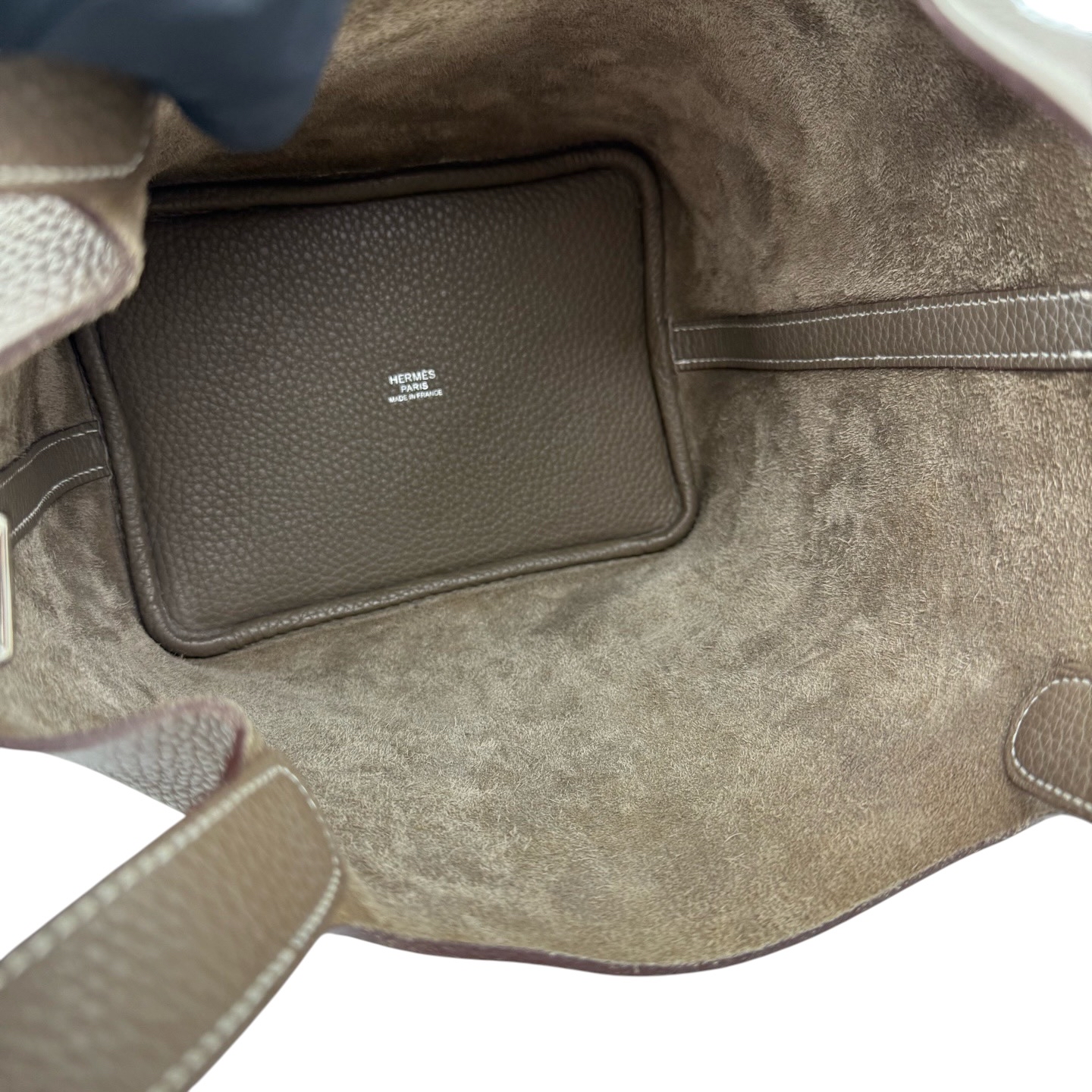 Pre-Owned HERMES P18 / Stamp D 大象灰 / Product Code: 071203