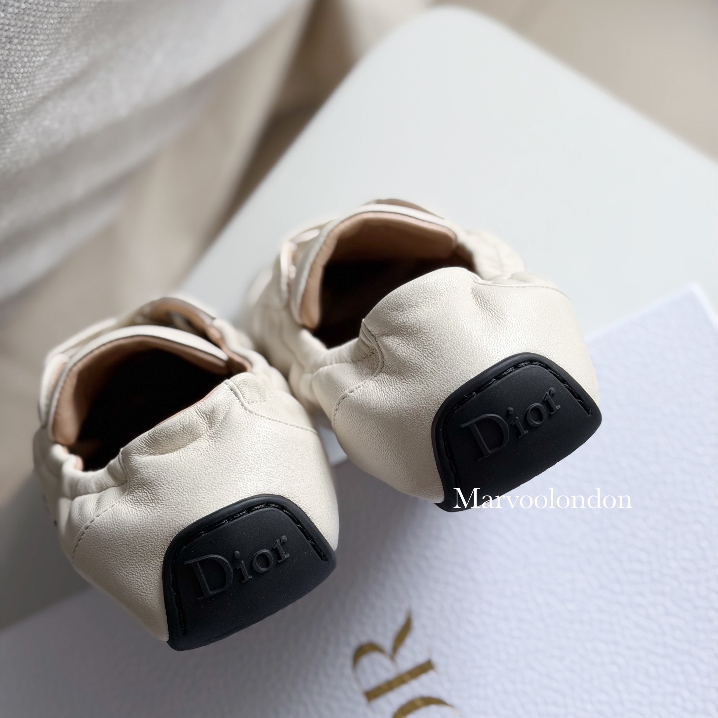 又輕又易襯！  限時優惠✨新款🆕訂貨📮Dior Cœur Sneaker Size 36/37/37.5/38/39