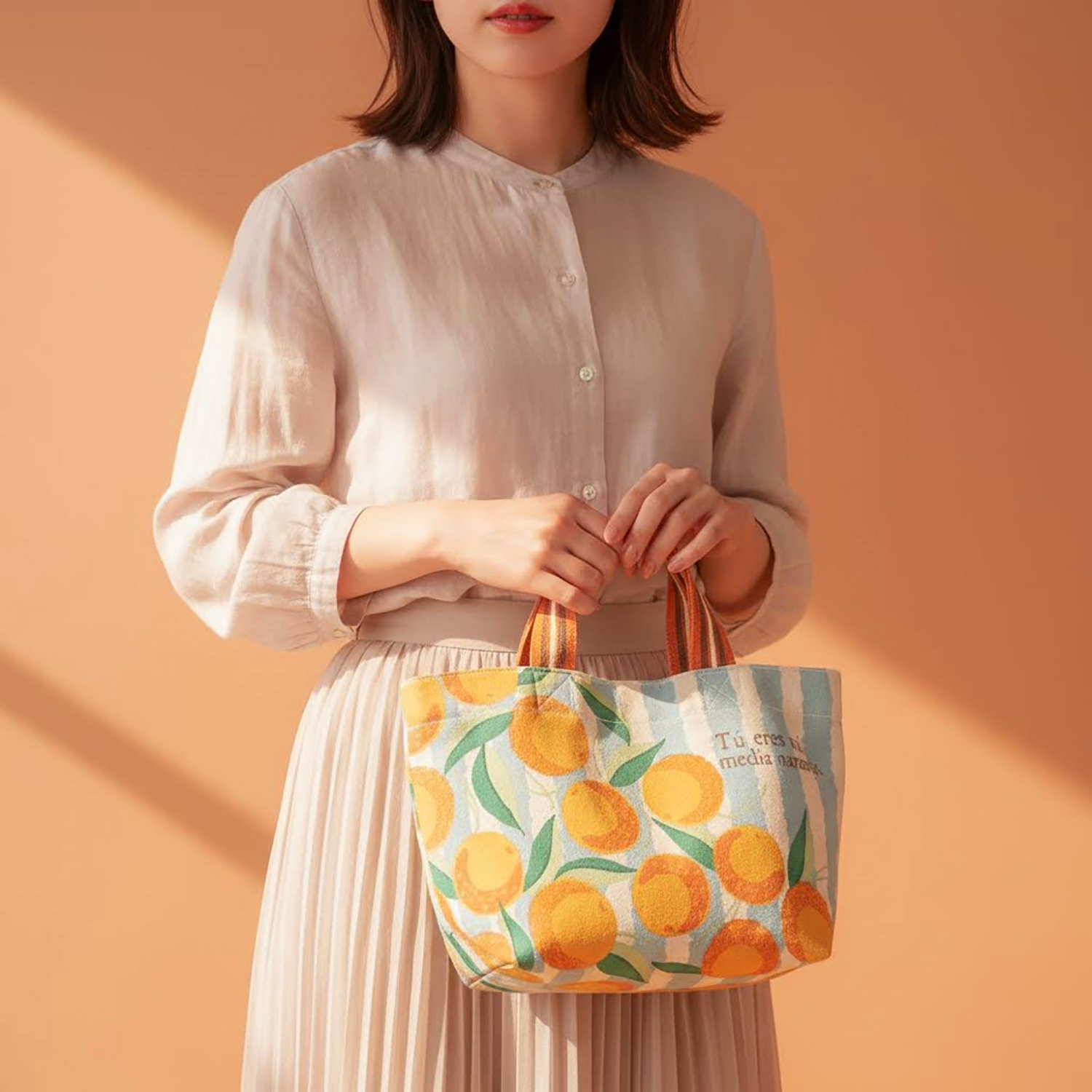 TM - 手挽布包 (淺藍色直紋香橙款)