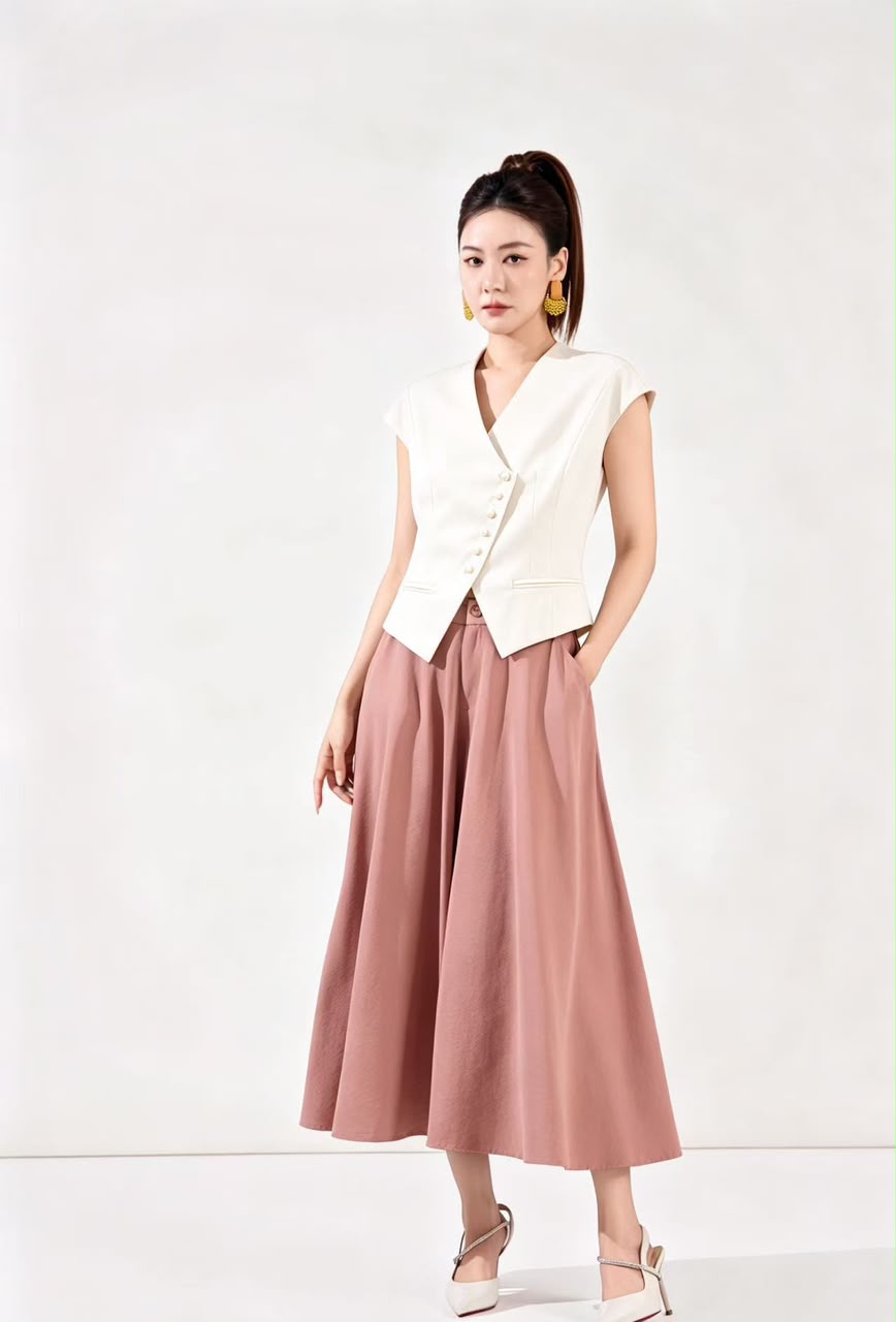 10141363 Asymmetrical Button Tailored Vest Top