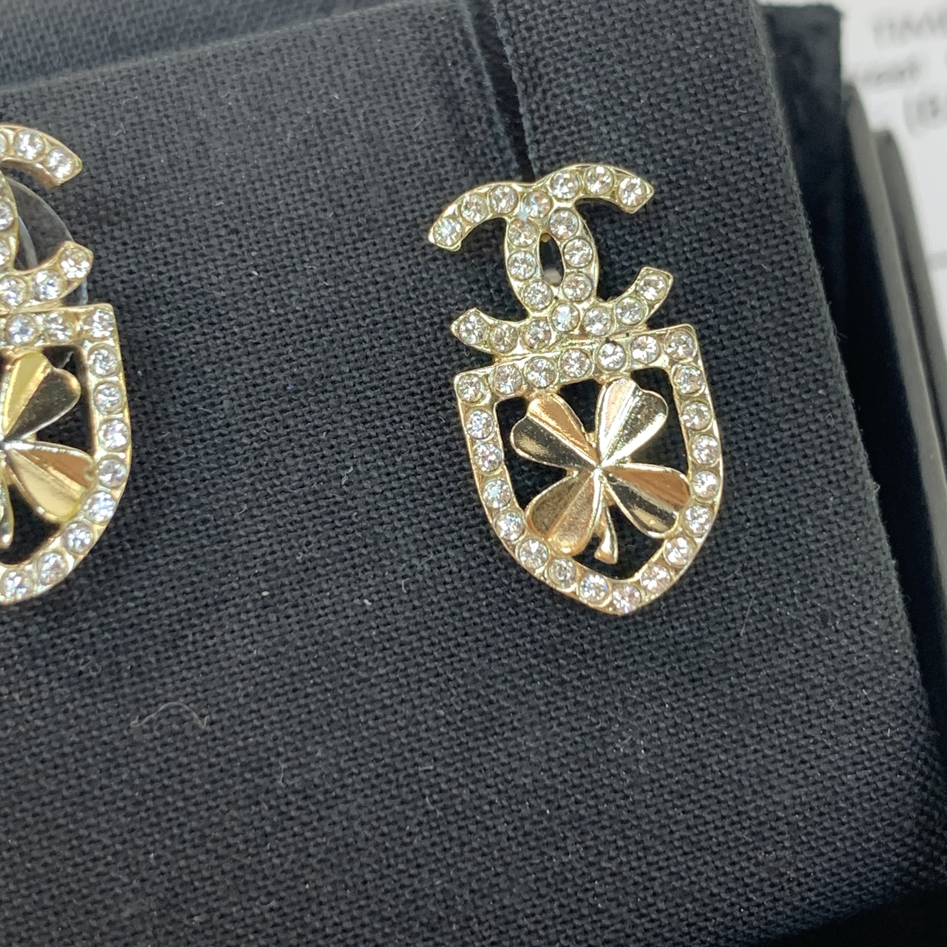 小資女最愛🫧Chanel閃鑽耳環