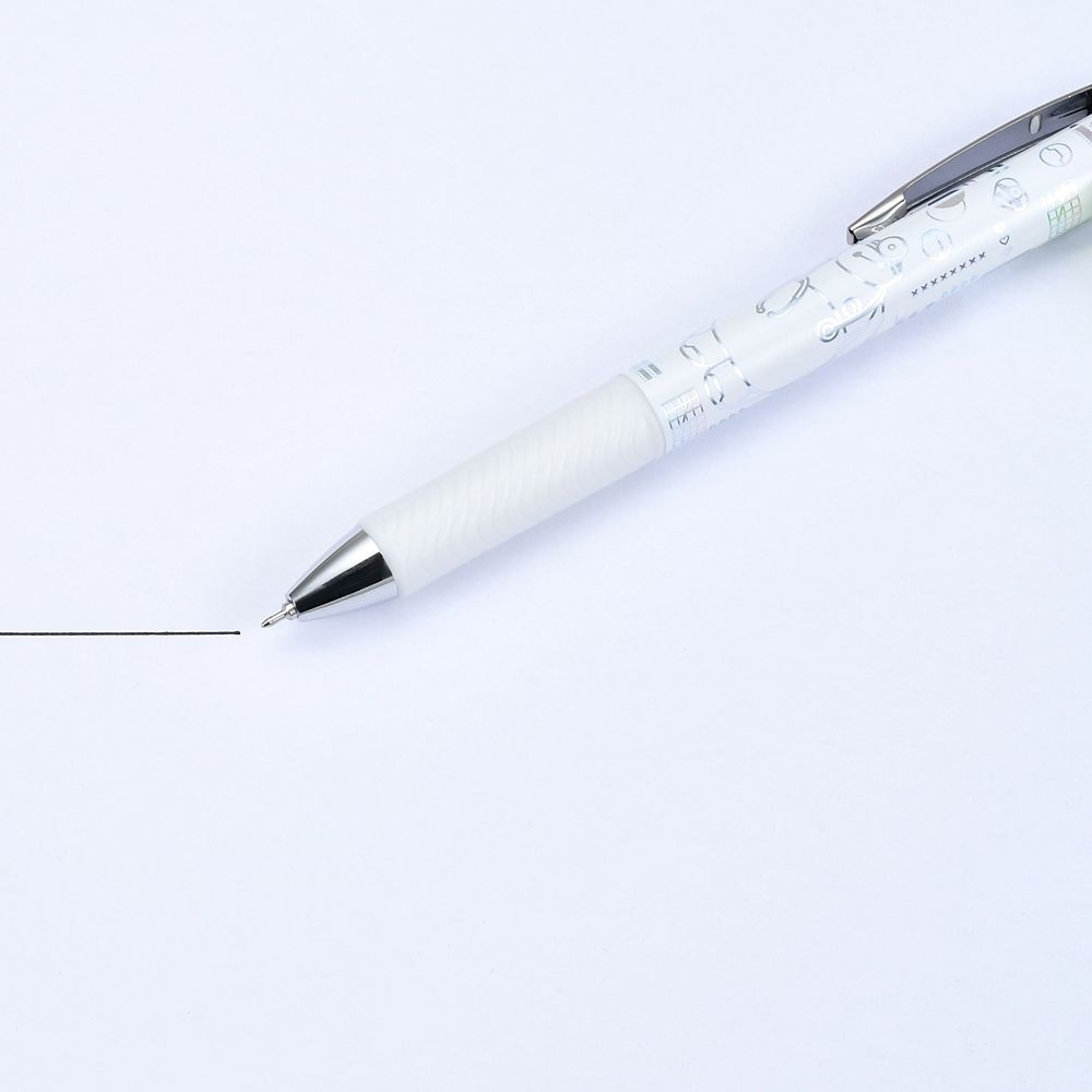 現貨｜【日本 Disney Store 限定】Baymax 大英雄聯盟 日本製 Pentel EnerGel 0.5mm 黑色 啫喱筆 209022