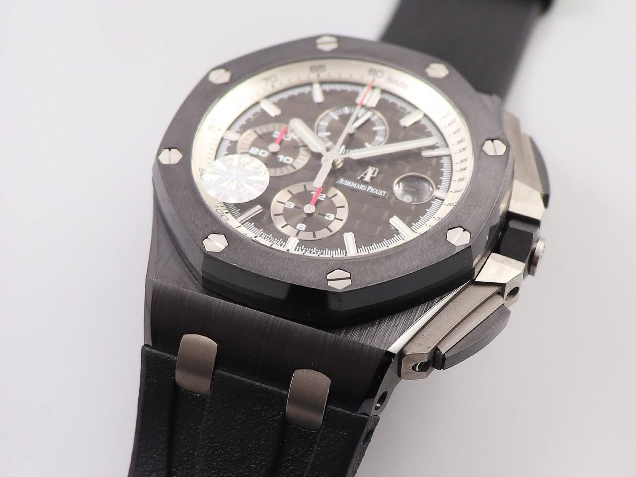 A P26400SO 皇家橡树 44毫米直径 搭载复刻原版CaL．3126机芯 陶瓷壳白内影 市面上最顶级版本的超级复刻🔥💯