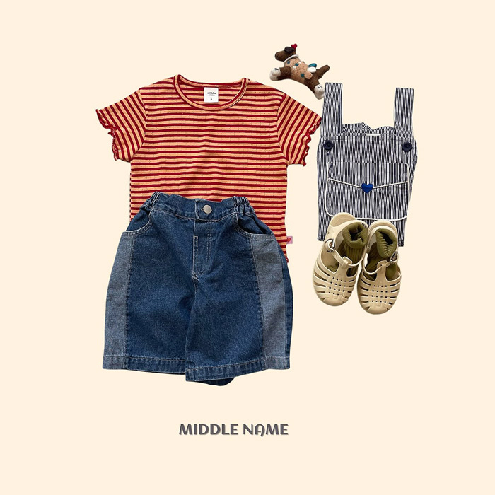 🇰🇷middle name tee