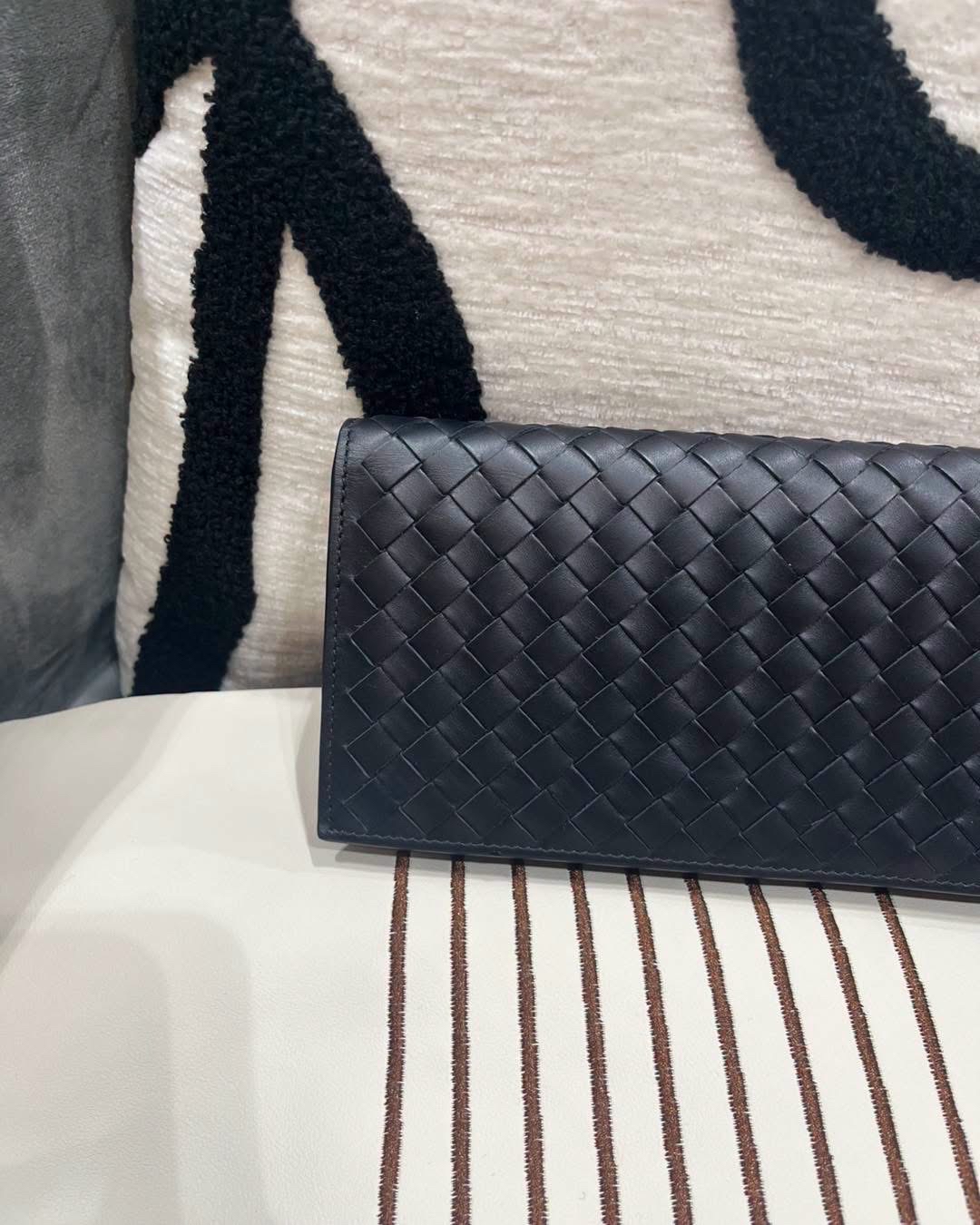 未使用品 Bottega VENETA LONG WALLET   100%Authentic,unused 未使用品✅tap ✅box