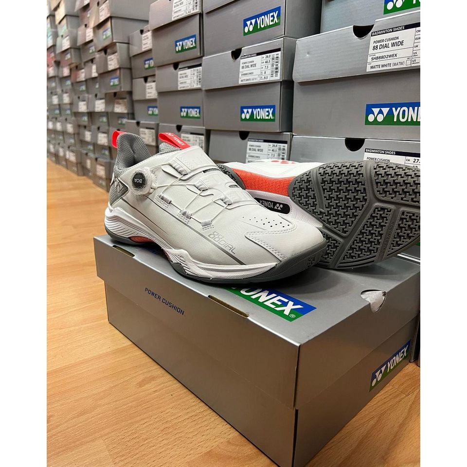 【未使用】YONEX 88DIAL 2 サイズ25.5センチ YONEX Power Cushion 88 Dial 2 Wide Unisex Badminton Shoes