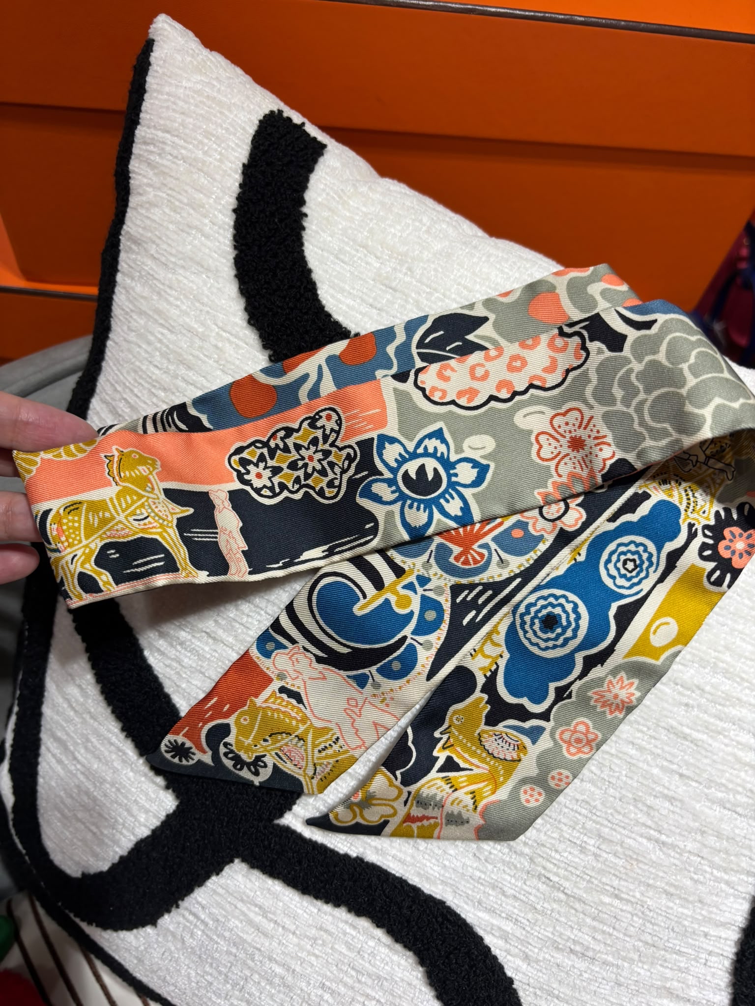 Hermes Twilly 100%Authentic, 99%New ✅Box