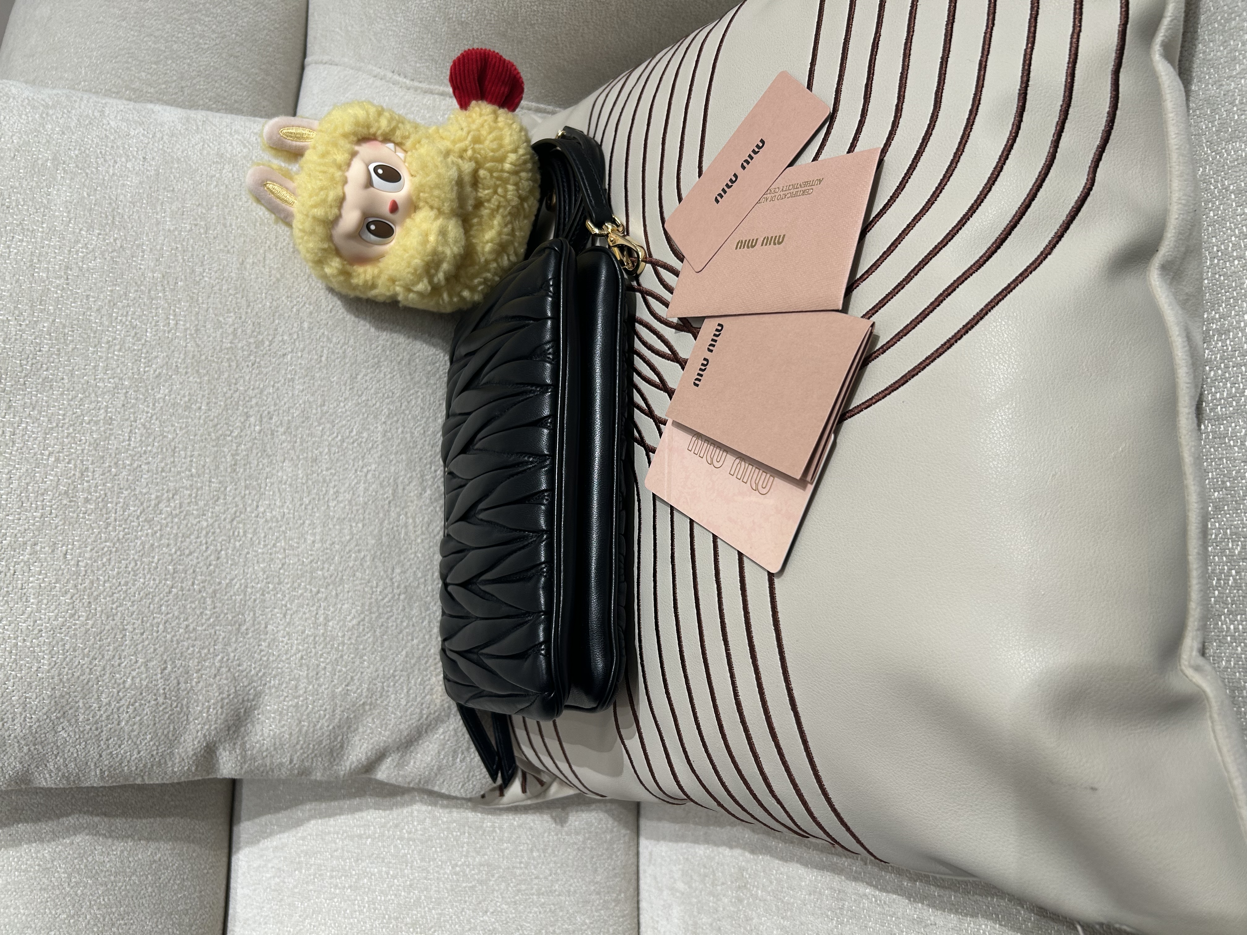 未使用品 Miu Miu 5BH057 Matelasse crossbody bag  100%Authentic,unused ✅Certificate ✅Dust bag 