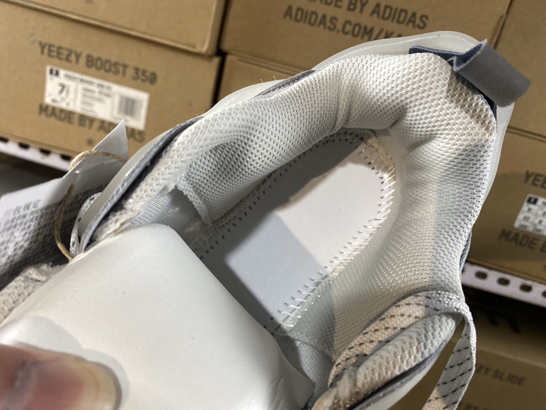 Adidas XLG Runner Deluxe JP5761