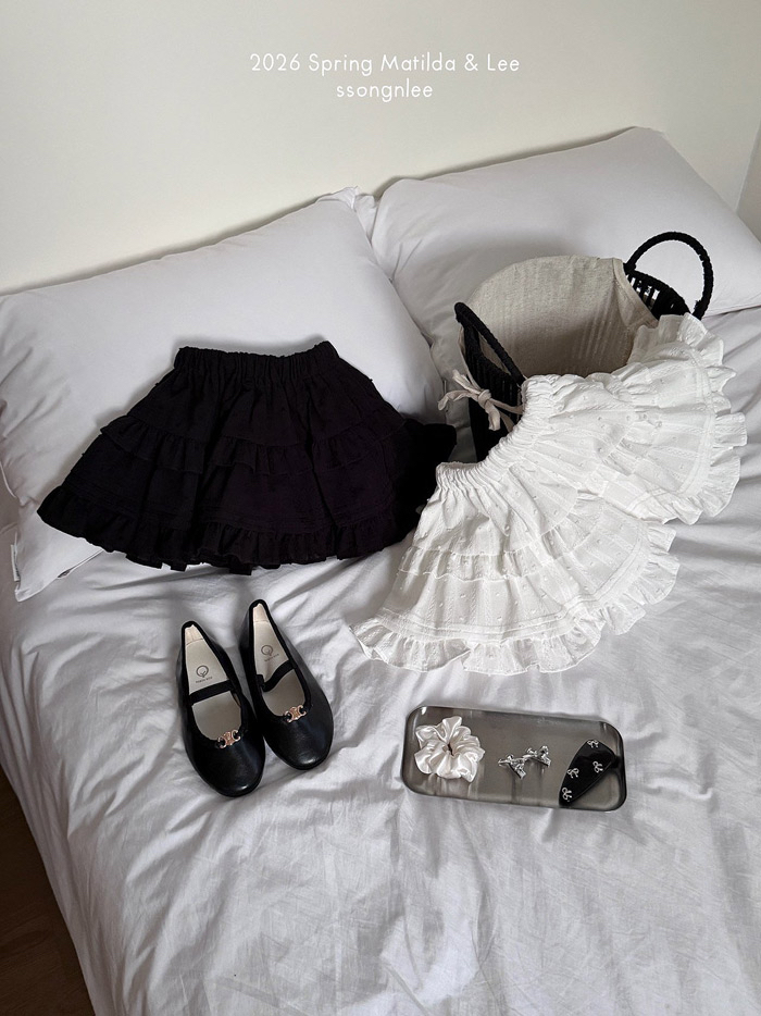🇰🇷Matilda&Lee skirt