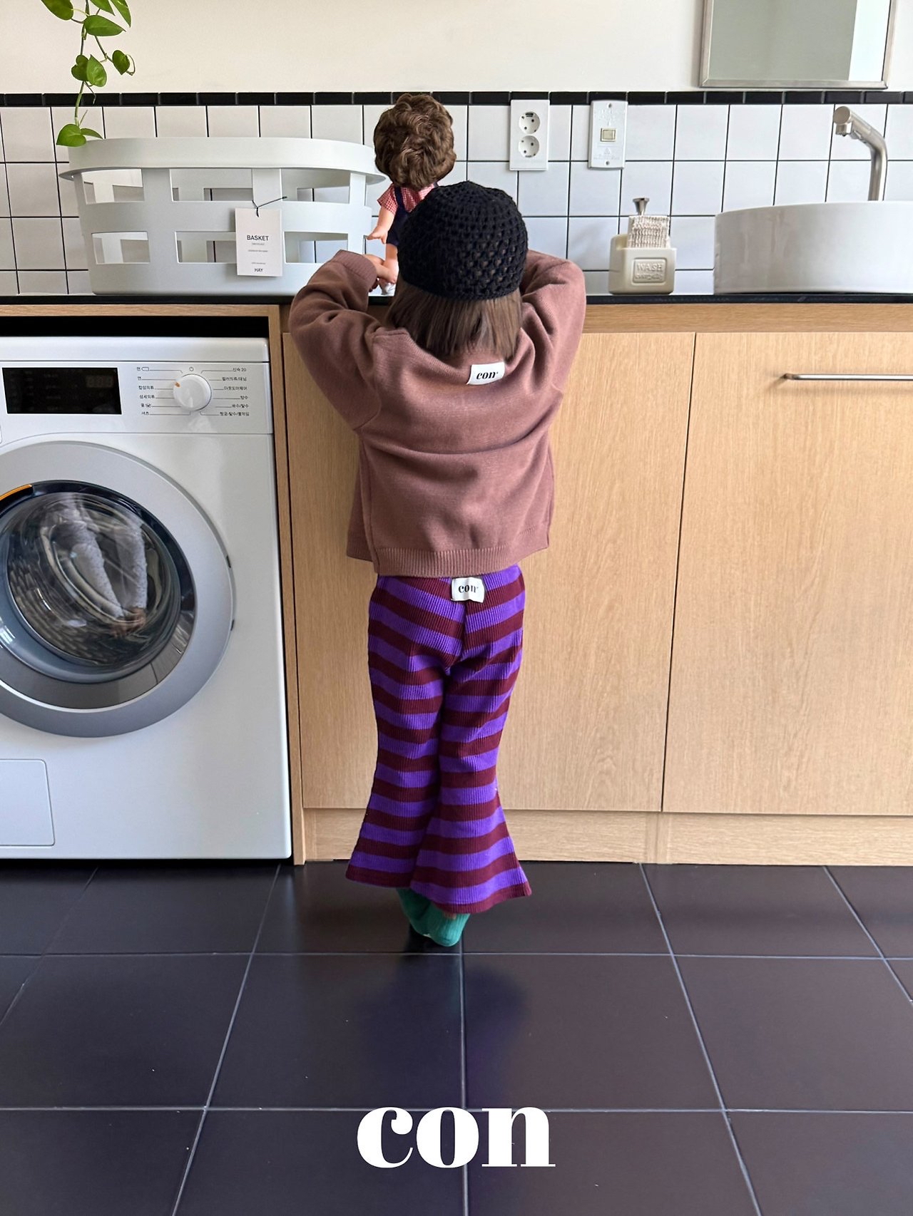 Con | Chocolate Flare Pants
