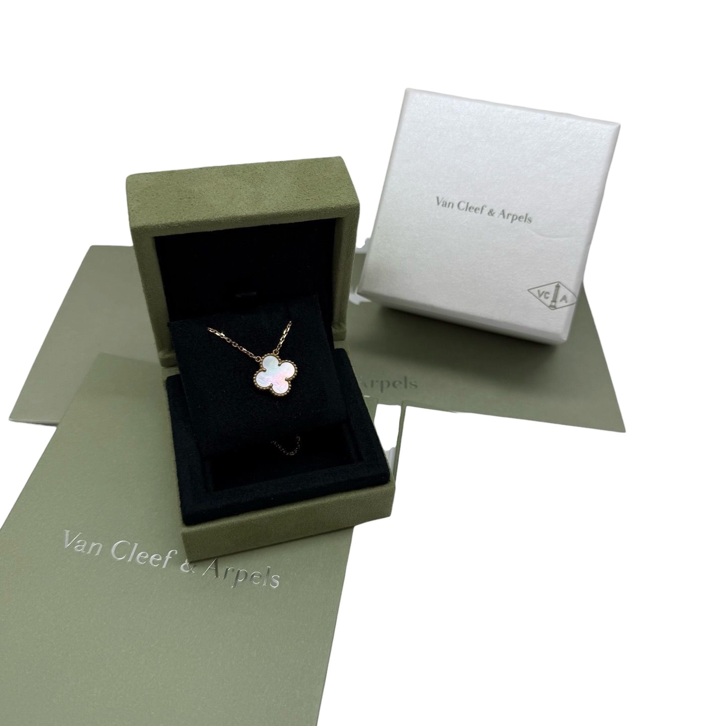 Pre-owned VCA Vintage Alhambra Necklace / Product Code: 061933