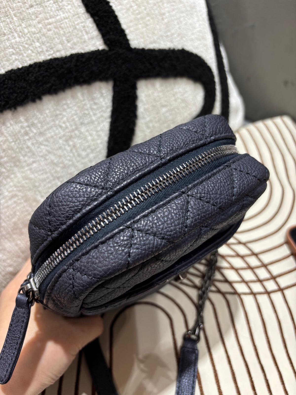 CHANEL 2.55 CROSSBODY BAG 牛皮 100%Authentic,95%new ✅22貼✅dust bag 