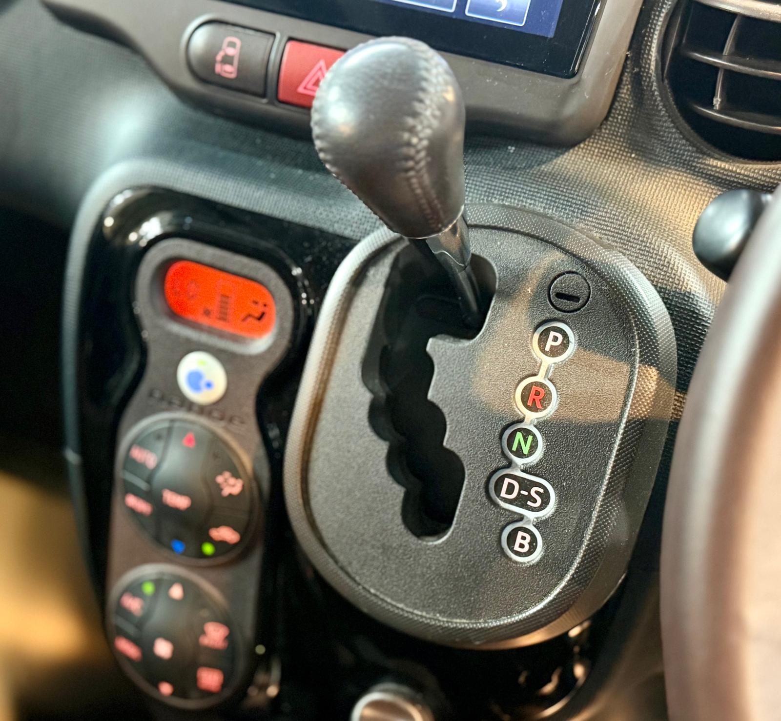 Toyota Spade G 1.5 2013