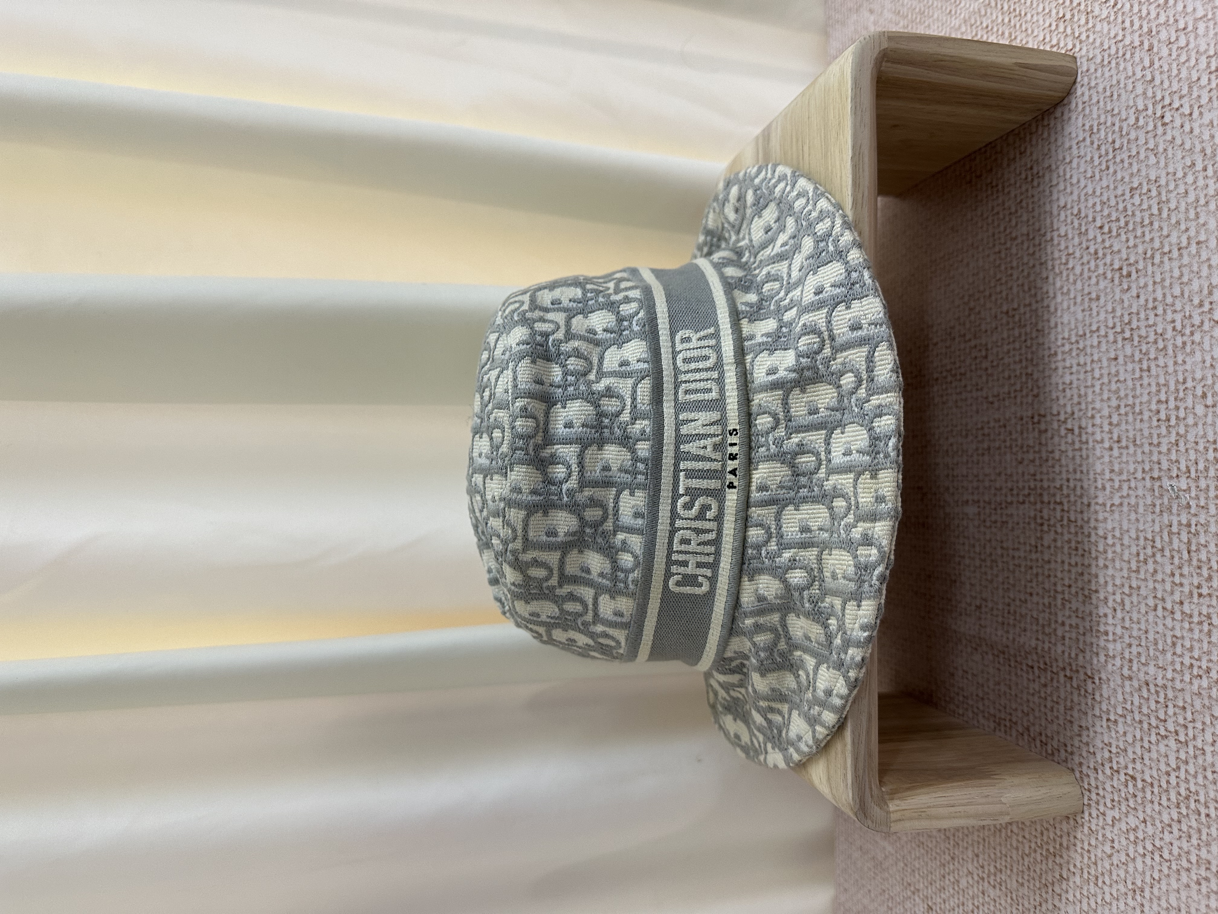 Pre-owned Dior Oblique Bucket Hat / Product Code: 26022805