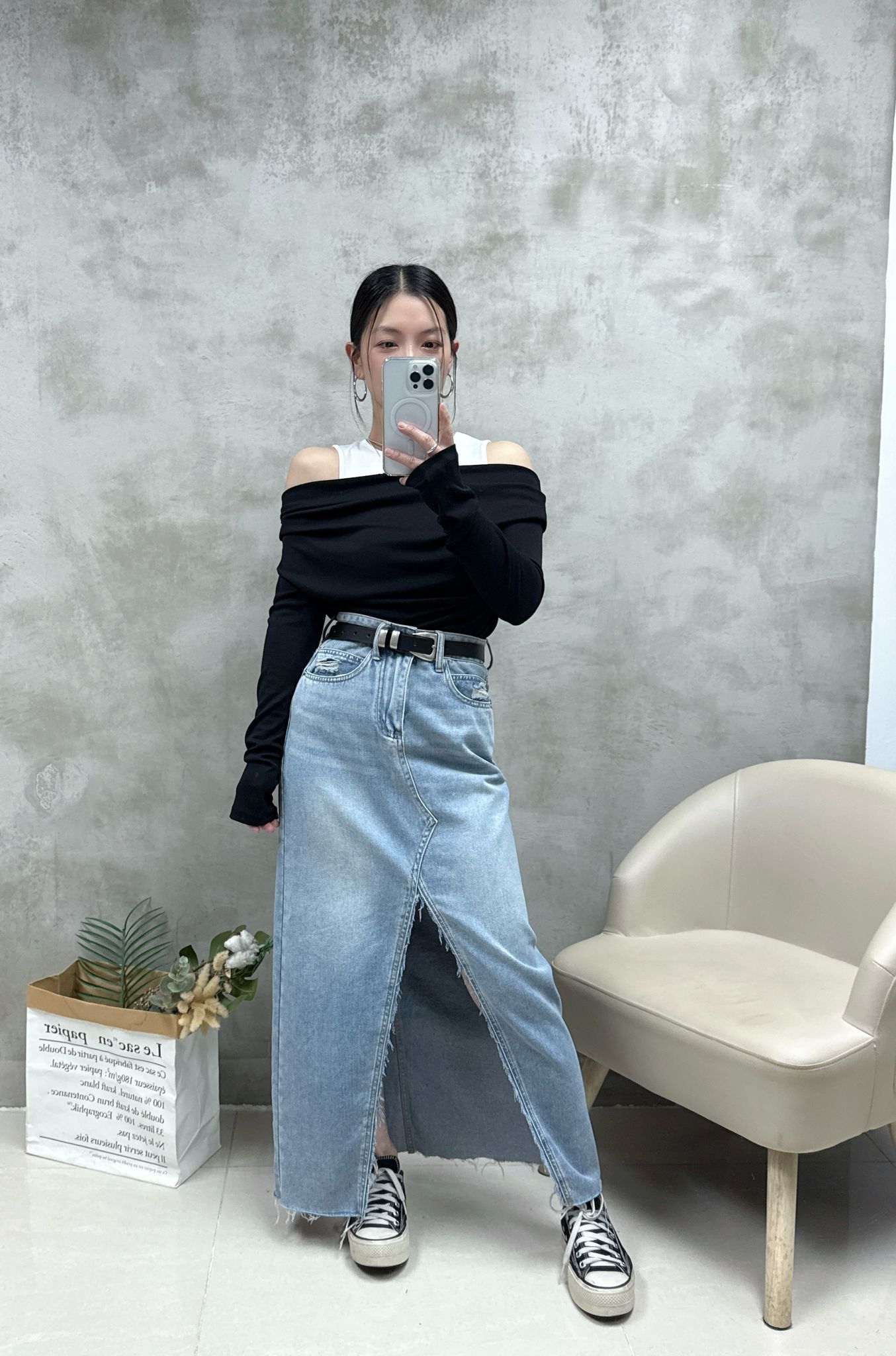 A05 假兩件拼色露膊Top