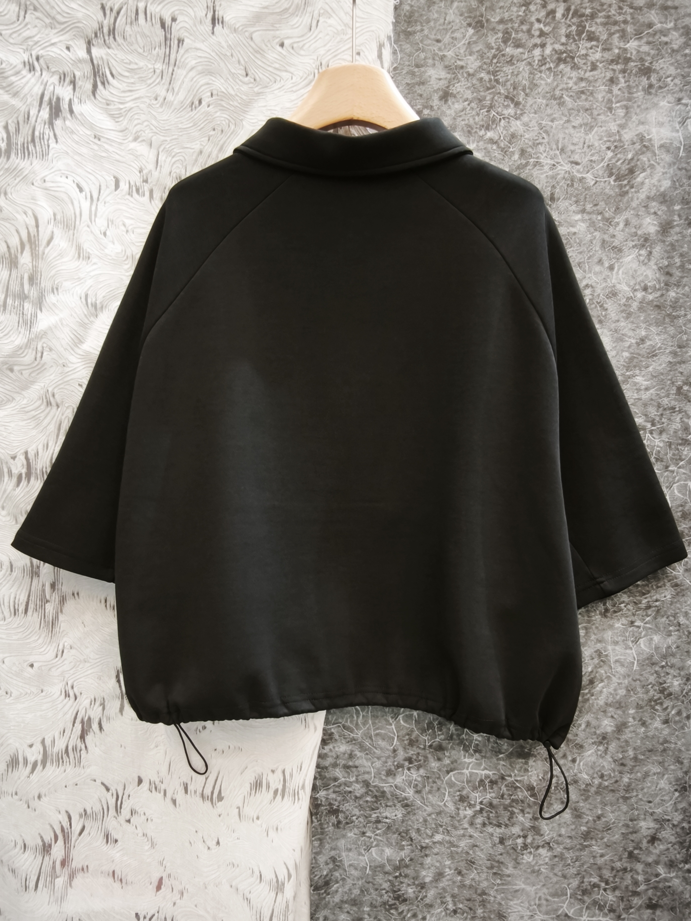 舒適空氣棉反領半開Tee