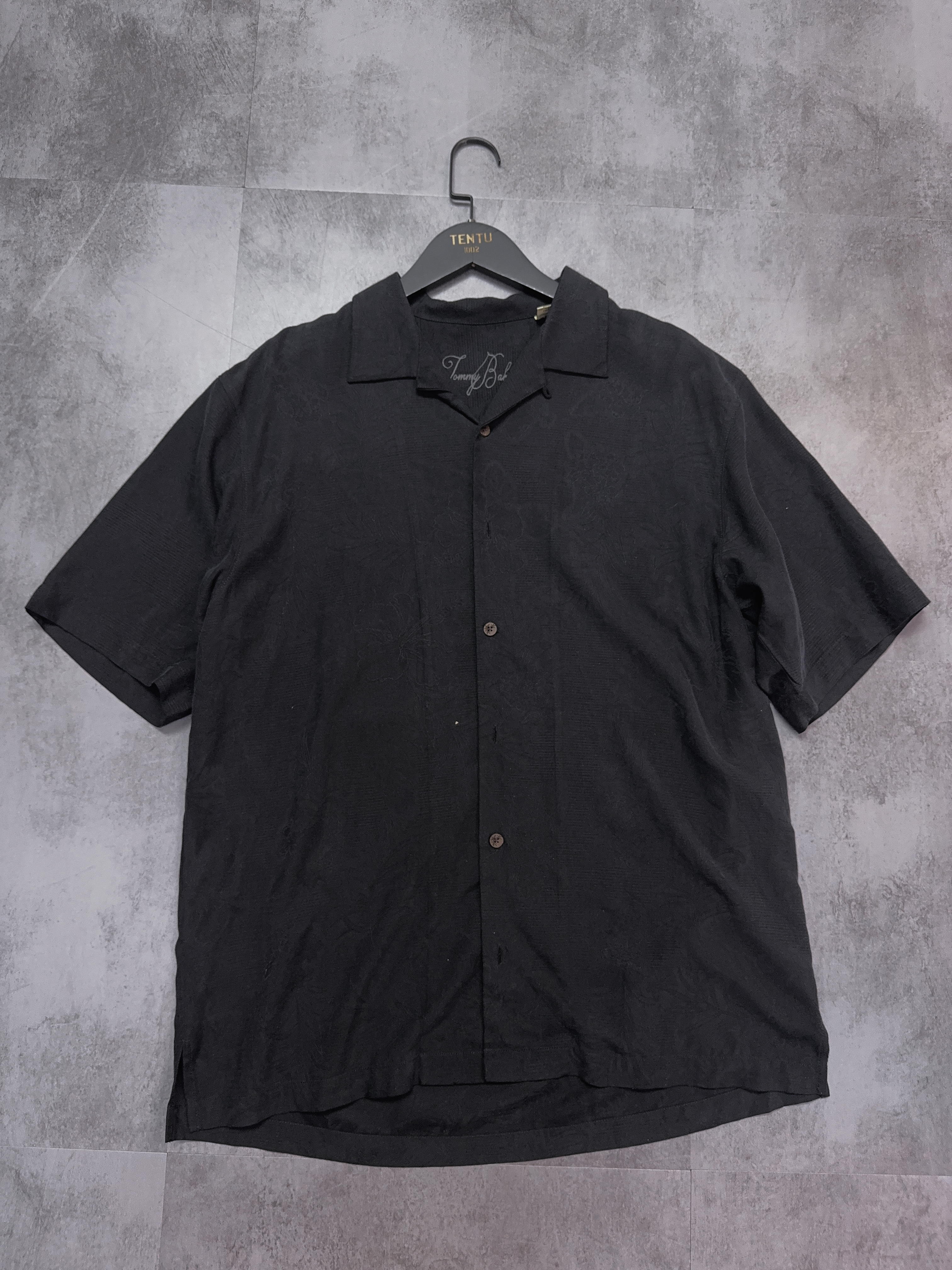 Tommy Bahama Shirt