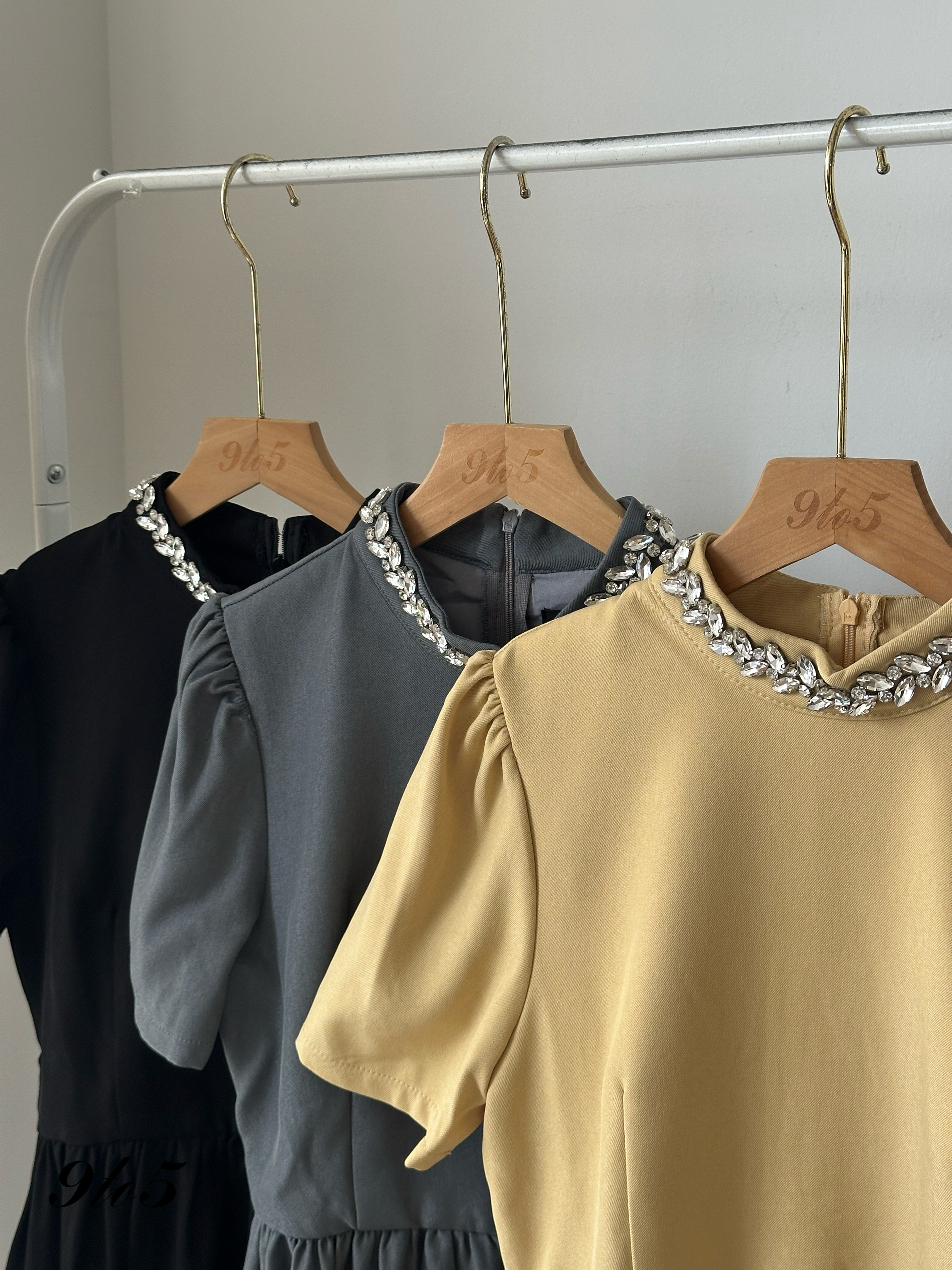 D2334 Puff Sleeve Pleated Dress - 4 Colors 