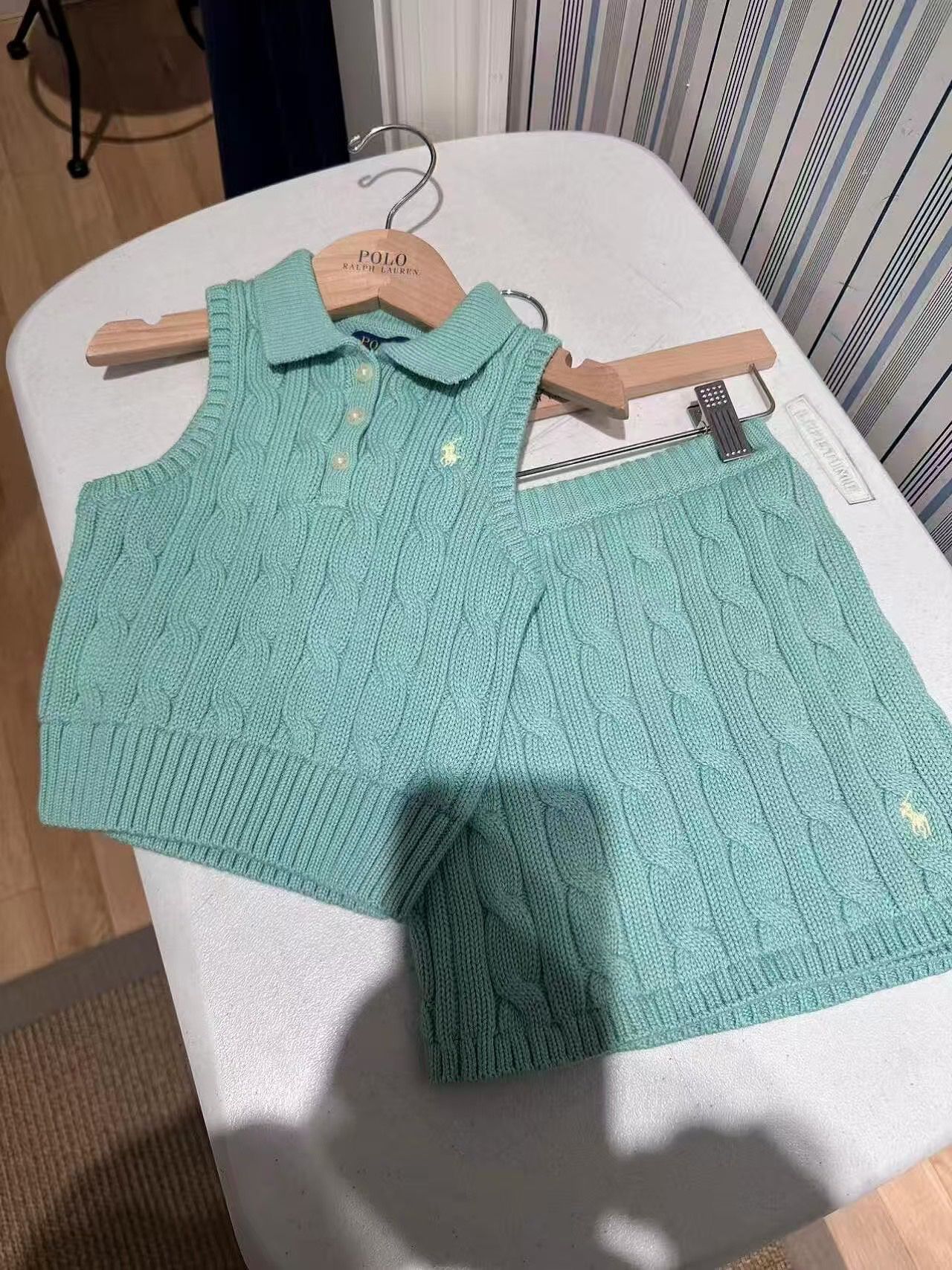 $178套。廠單RL polo 薄荷綠女孩無袖套裝