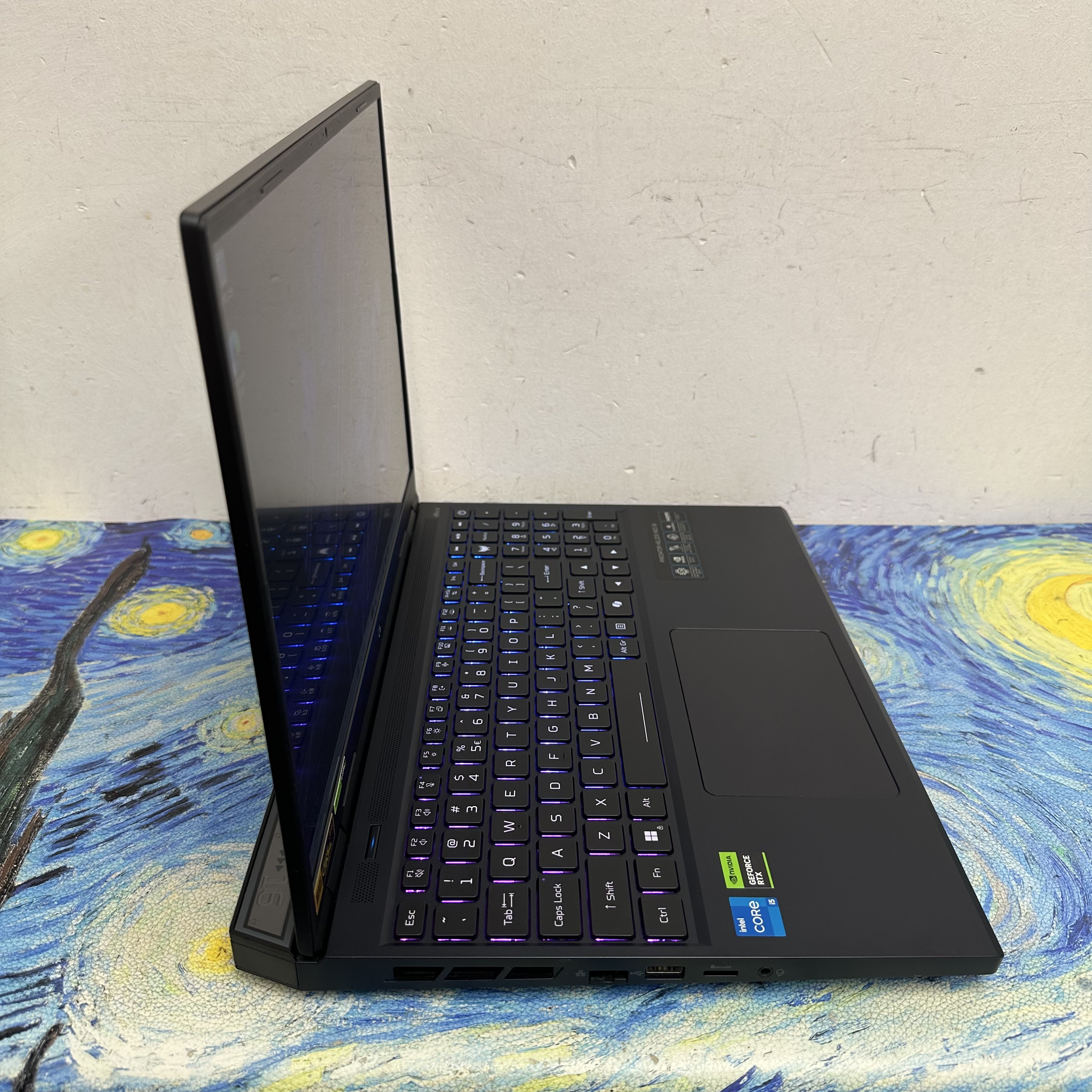 Acer  Predator Helios Neo /16GB Ram/1TB SSD /RTX 4050獨立顯示卡/165Hz/ 1200P/Gaming Laptop / PC / Notebook / 文書 / Office / Netflix/ YouTube 