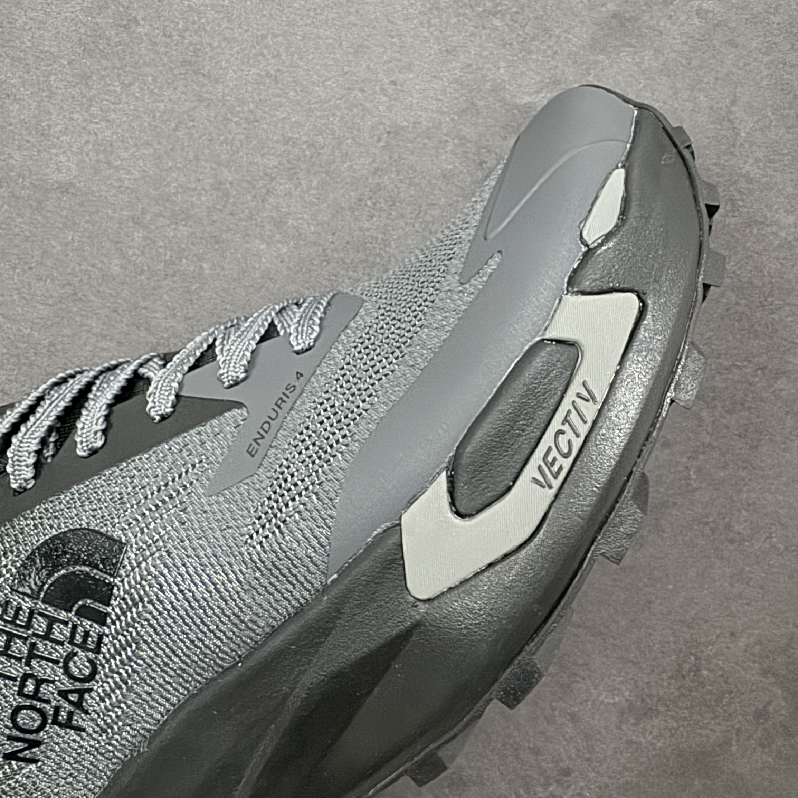 The North Face VECTIV Enduris 4