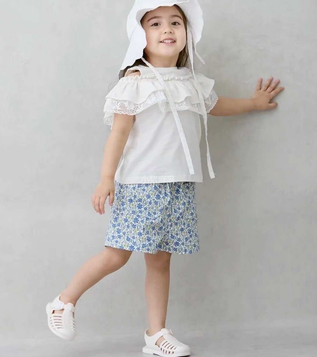 Petitmain Ruffle Top