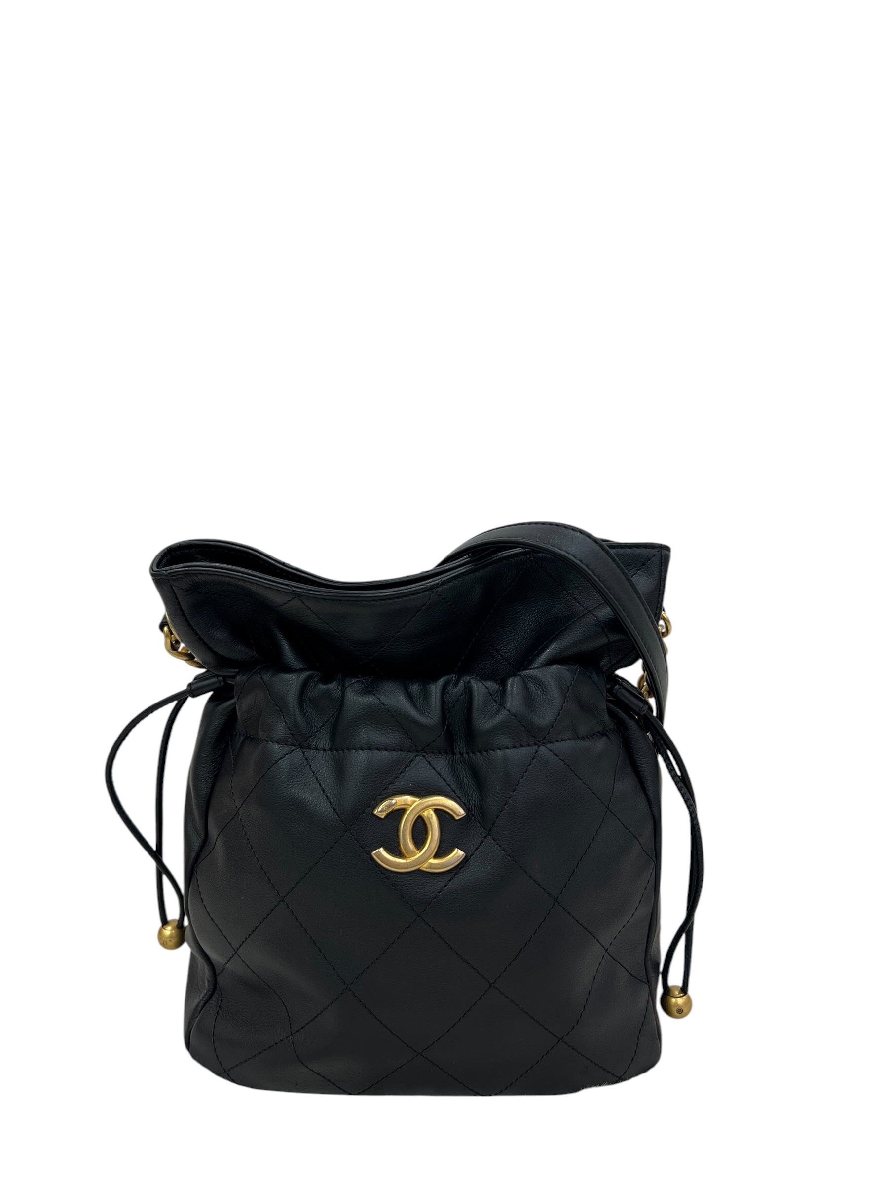 Pre-Owned CHANEL Drawstring Bag / Product Code: 063031