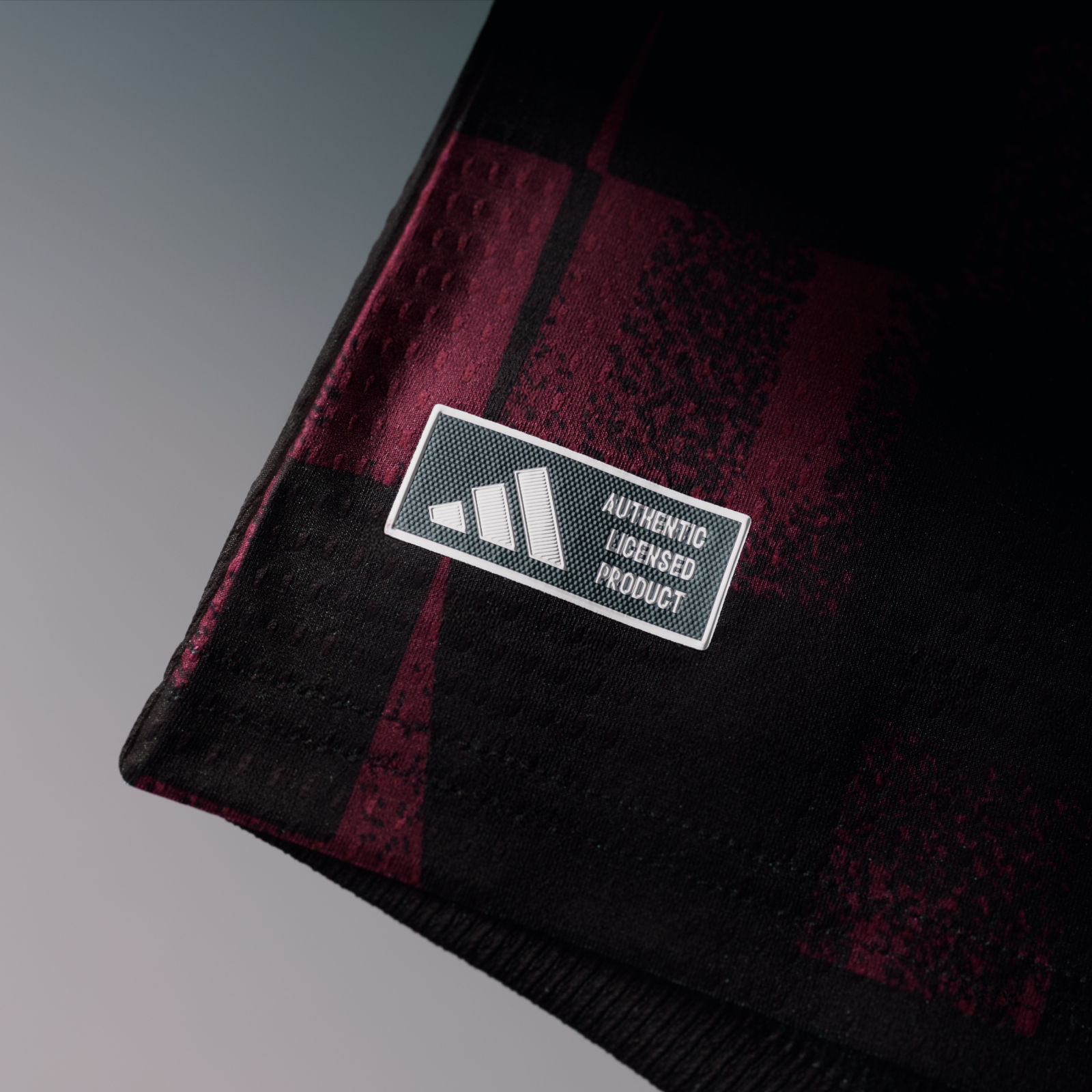 🚩Kop的旗海震撼 Adidas Liverpool 利物浦 2026-27 三客球員版球衣 (可加印字章) KA6858