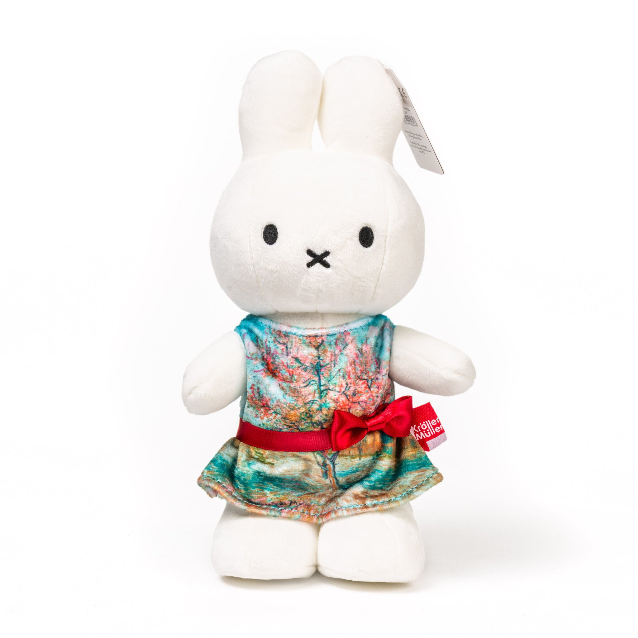 救救3小兔B行動 [日本直送] 東京美術館限定 生肖 Miffy Peach Tree Dress公仔 last two