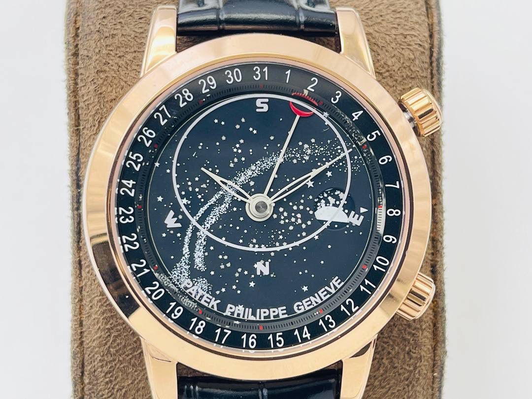 V4升级版 市场最高版本 功能跟正品一样 百达.翡丽星空升级终极版！升级细节： 1⃣️做到了跟正品满天星自动转的功能！ 2⃣️升级日历的排法和正品一样的顺序！ 3⃣️直径42毫米，厚度11毫米！ 4⃣️最大亮点：百达.翡丽星空里的月亮会根据天空上的月亮变化而变化！根据天空上的月圆月缺搬（初一月弯弯初十五月圆）到手表上了！