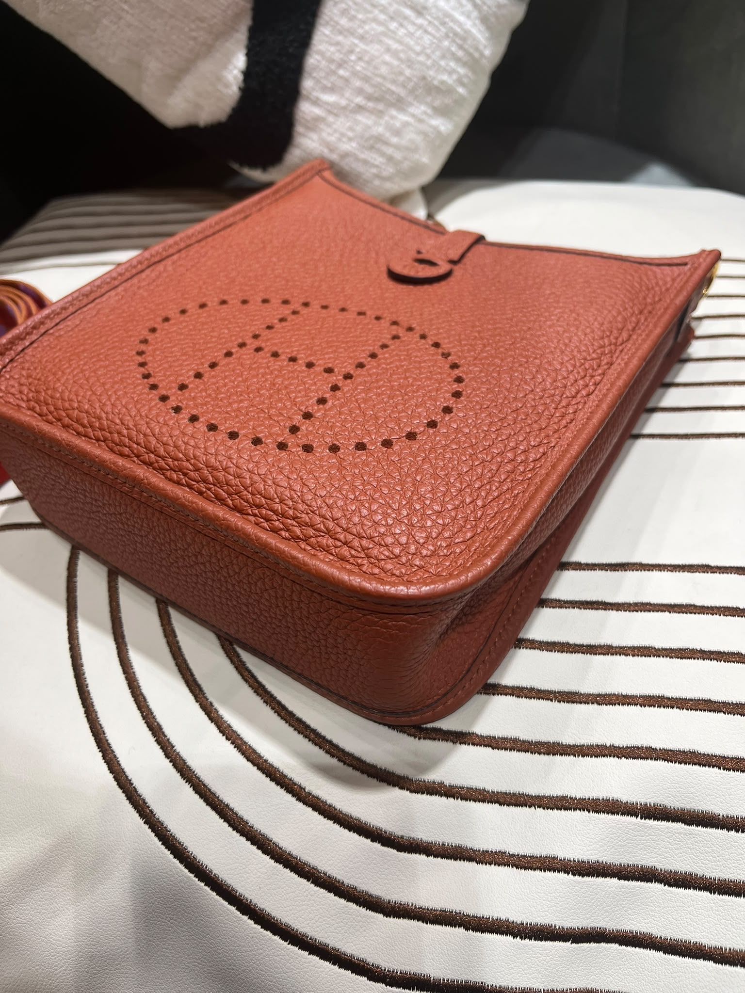 Hermes mini evelyne ,STAMP U,6C 古銅牛皮 100%Authentic,98%new ✅原裝織紋肩帶✅dust bag  
