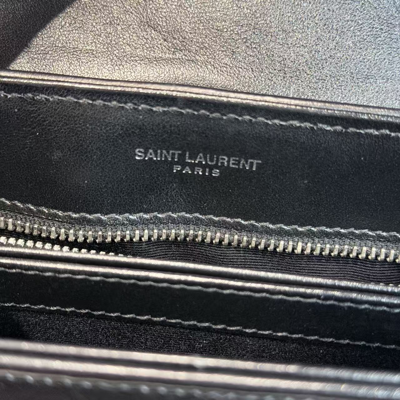 YSL LouLou Toy方胖子肩帶款斜孭袋