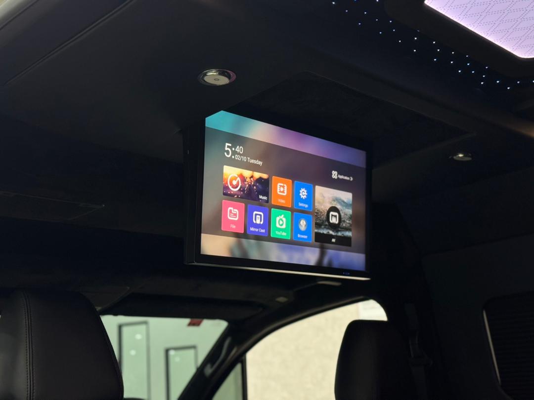 HIACE ROOF TV 