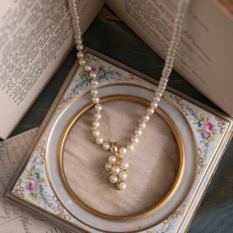 Vintage C.a. 1980s American Marvella Faux Pearl Necklace with Scrollwork Grape Pearl Charm (MW195)