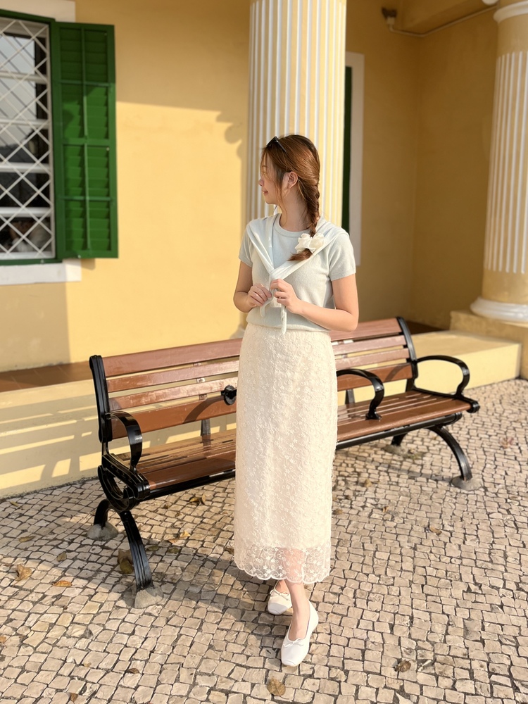 The Frenchie Top with Cape (Mint)