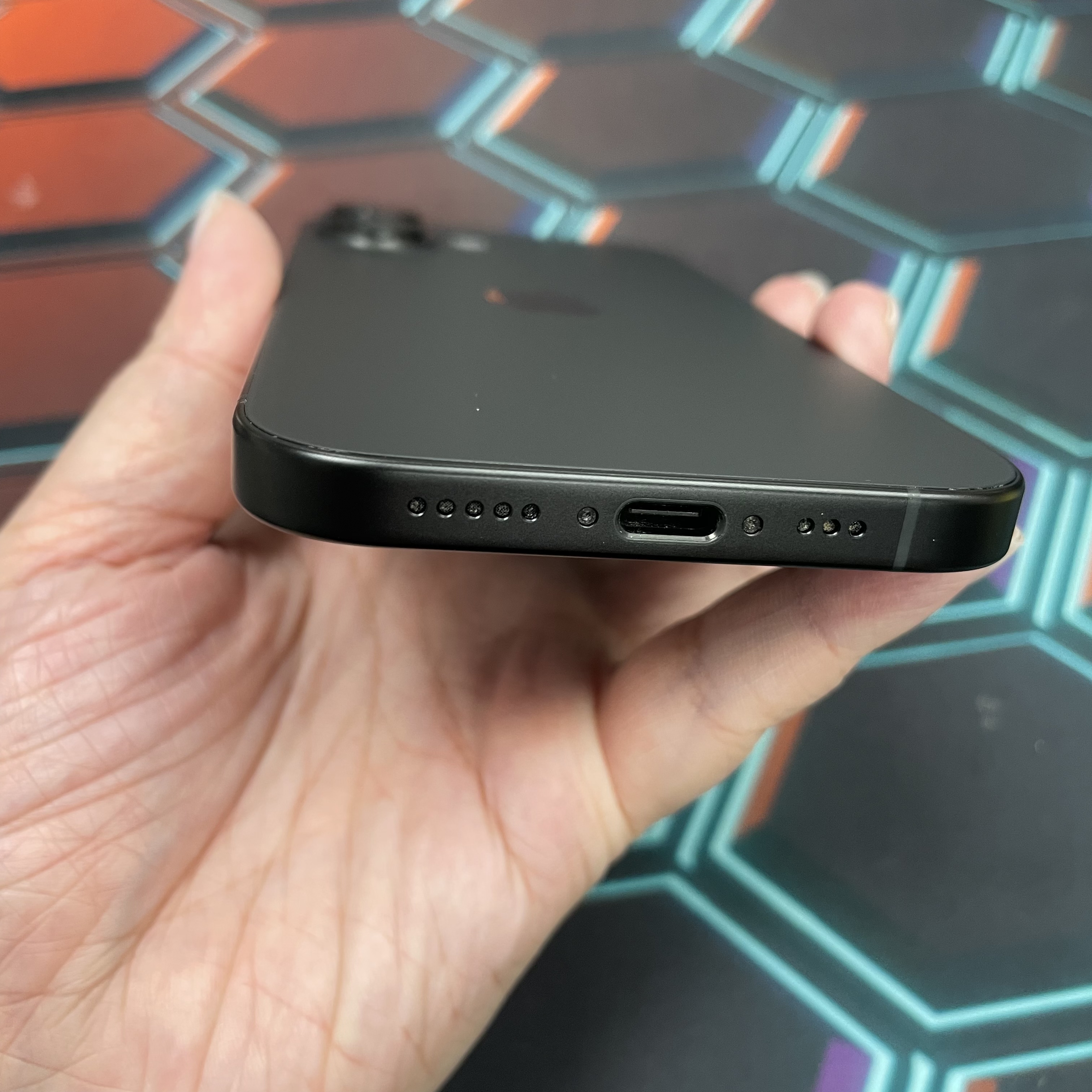 *6696 16 完美機 128GB 電90 黑色 black