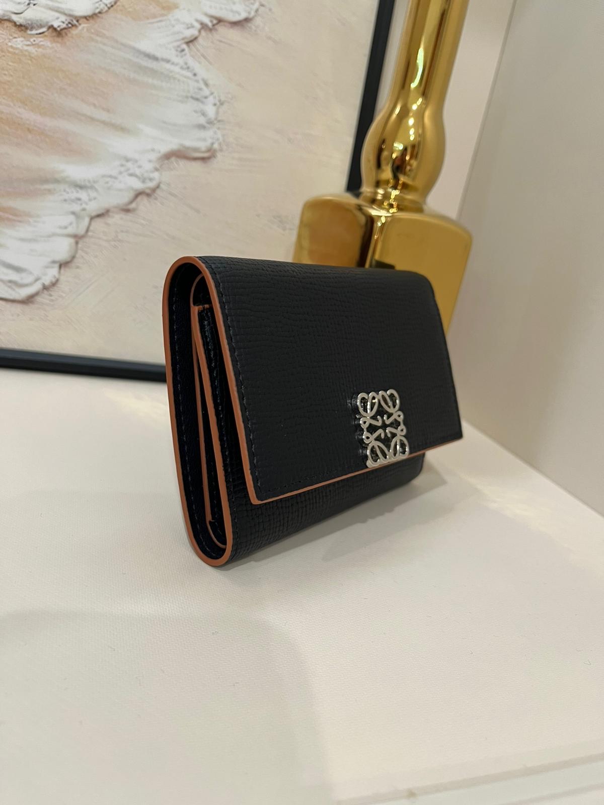 Loewe Wallet calfskin 98%new ✅dust bag 
